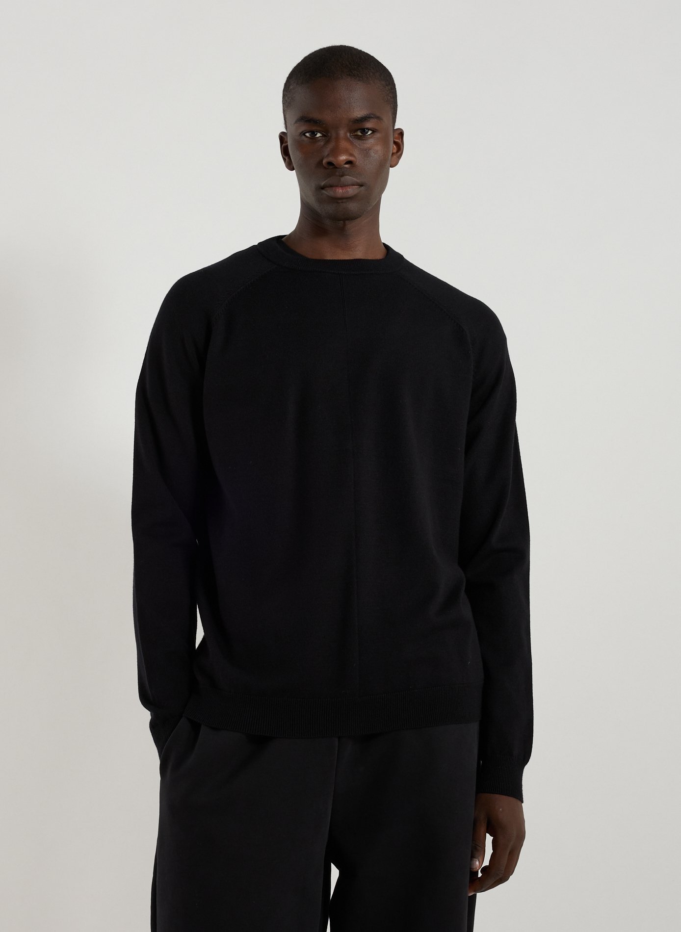 GERTRUDE ET GASTON Pull à col rond  Noir