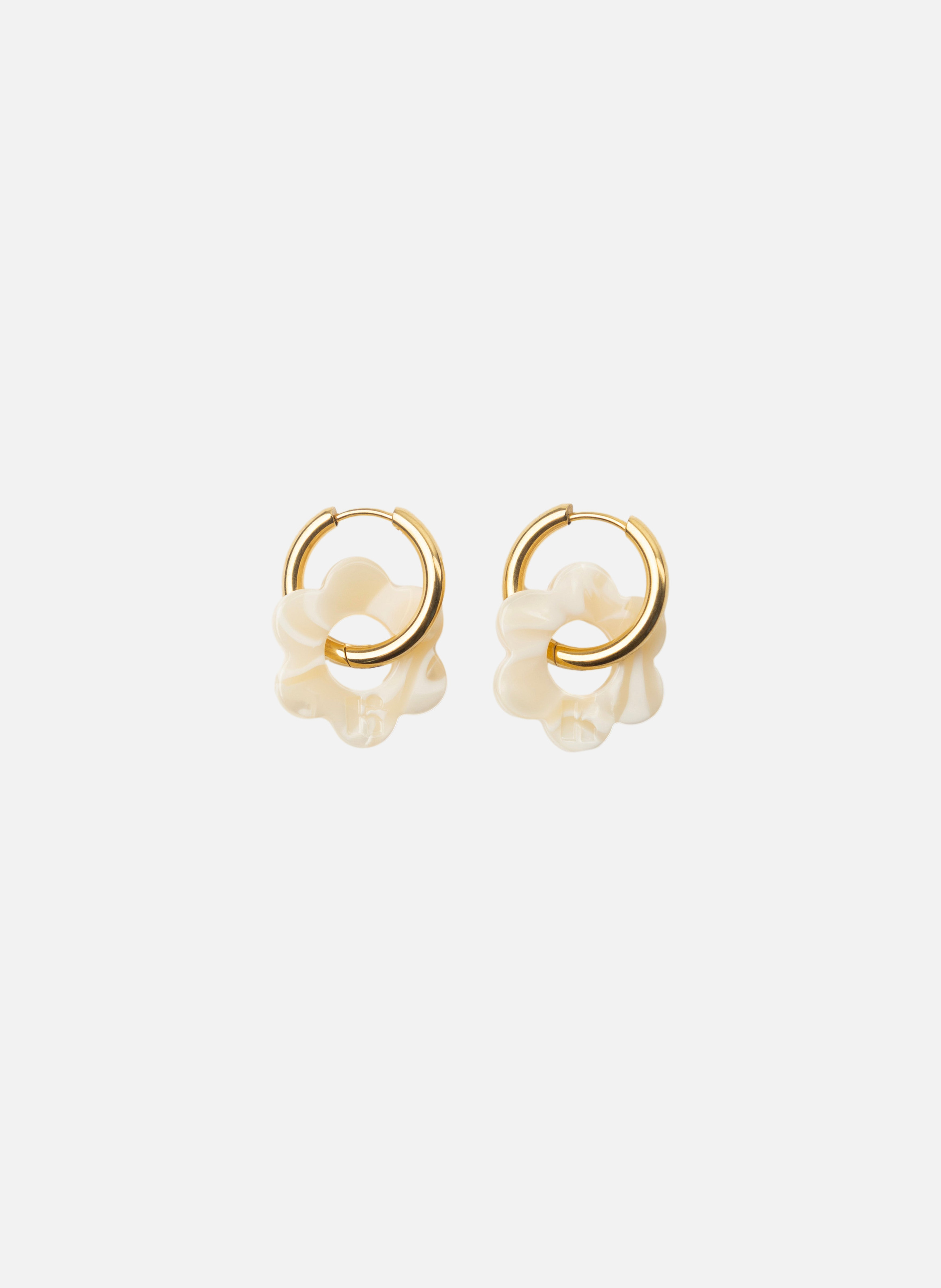 Boucles d'oreilles Baby Fleurette avec anneaux en acier inoxydable doré KURAGE GINZA Beige
