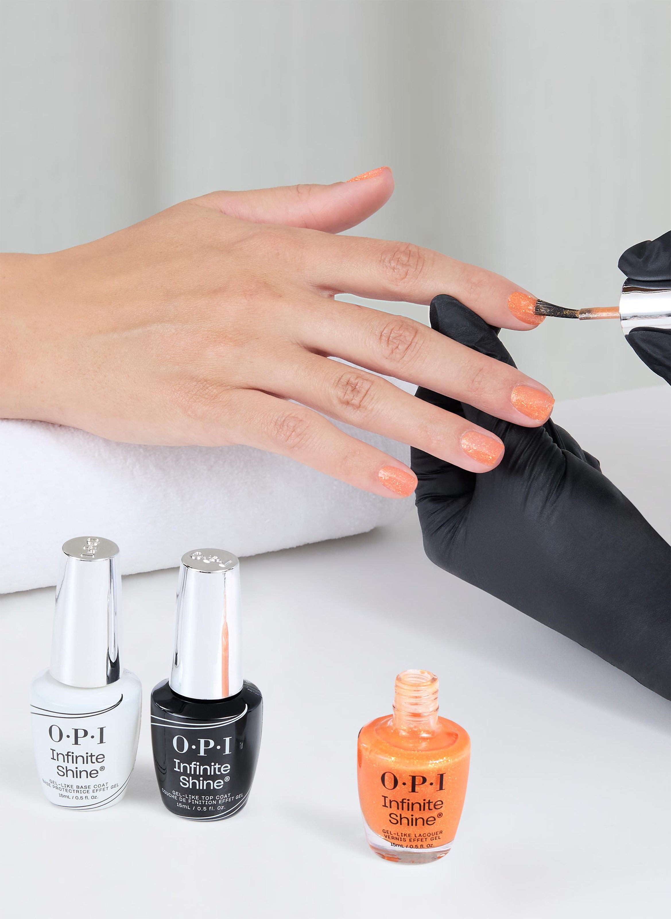 Long-lasting gel effect nail polish OPI Isl162