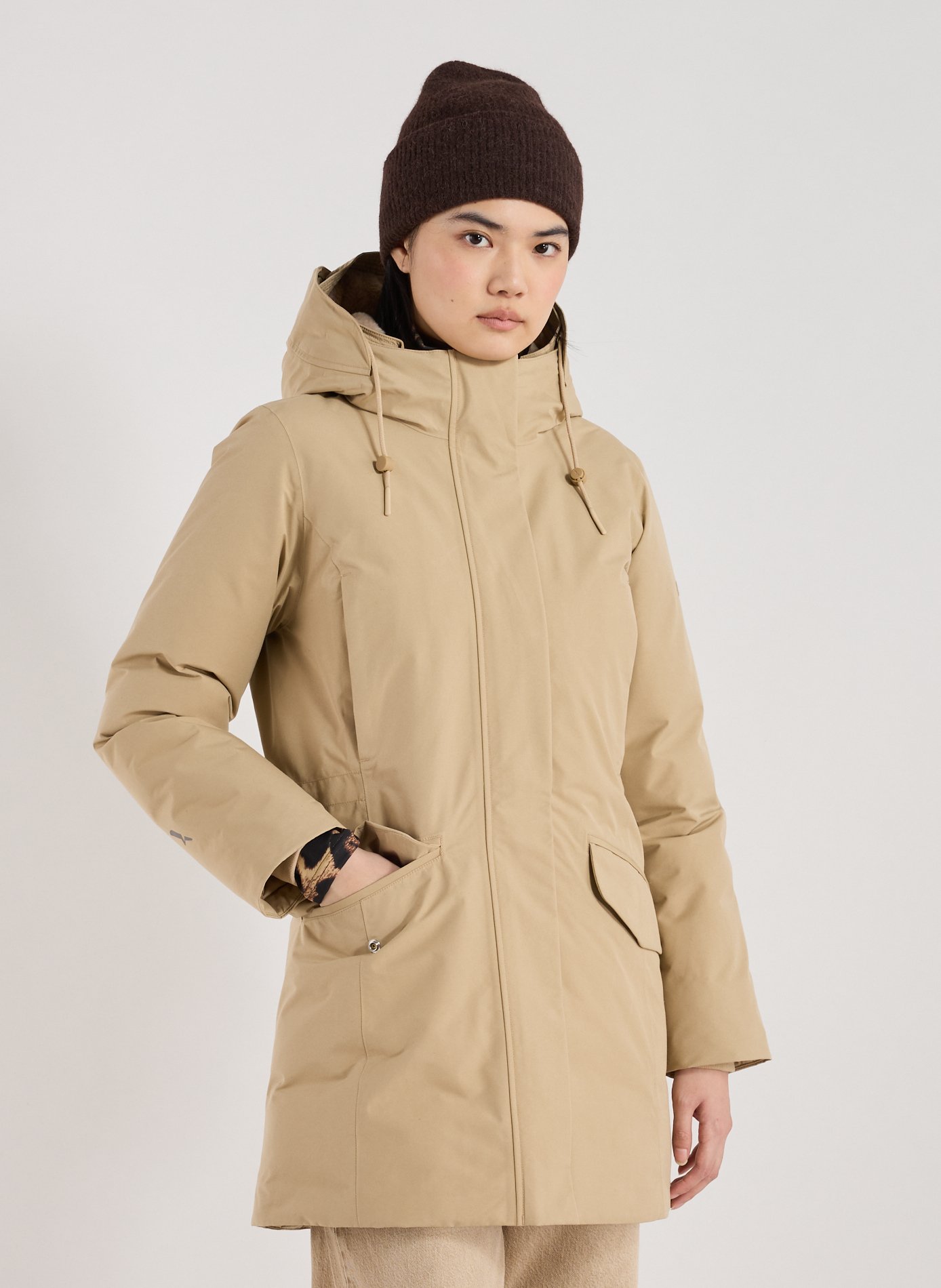 AIGLE Fitted GORE-TEX down parka Beige