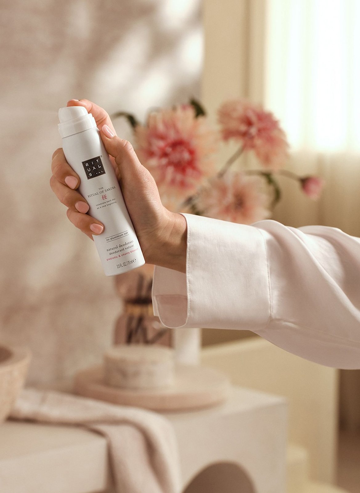 The Ritual of Sakura - Natural Deodorant RITUALS No color