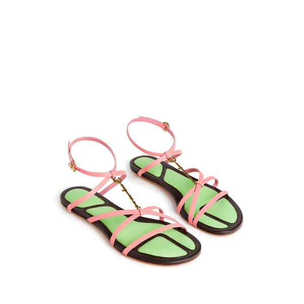 Les sandales Pralu plates en cuir