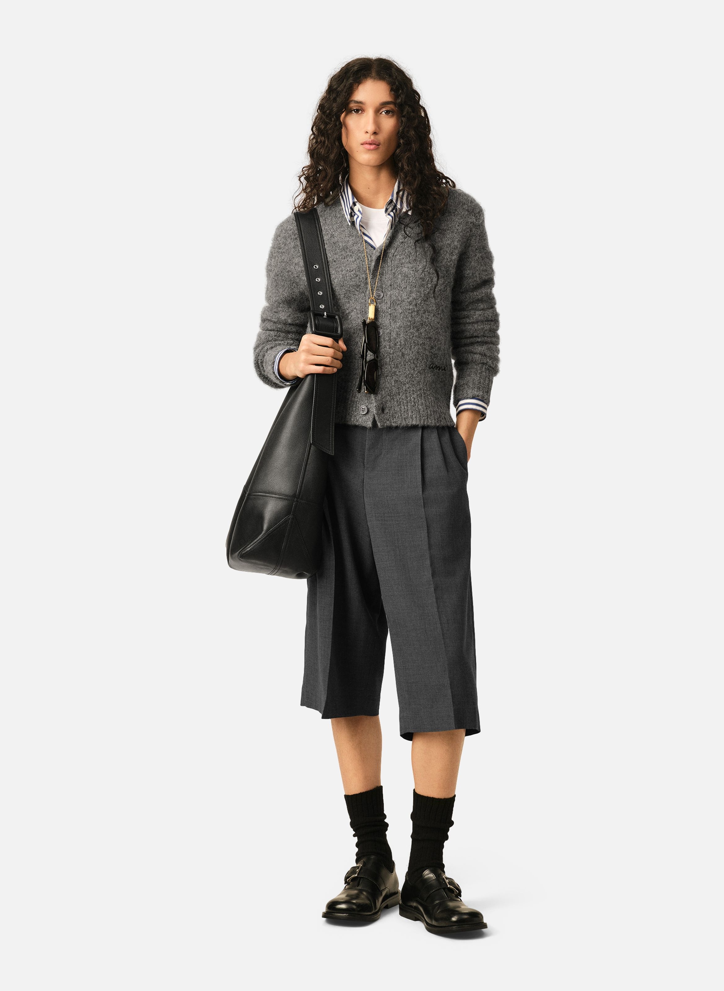 Bermuda carotte deux plis en laine AMI PARIS Gris