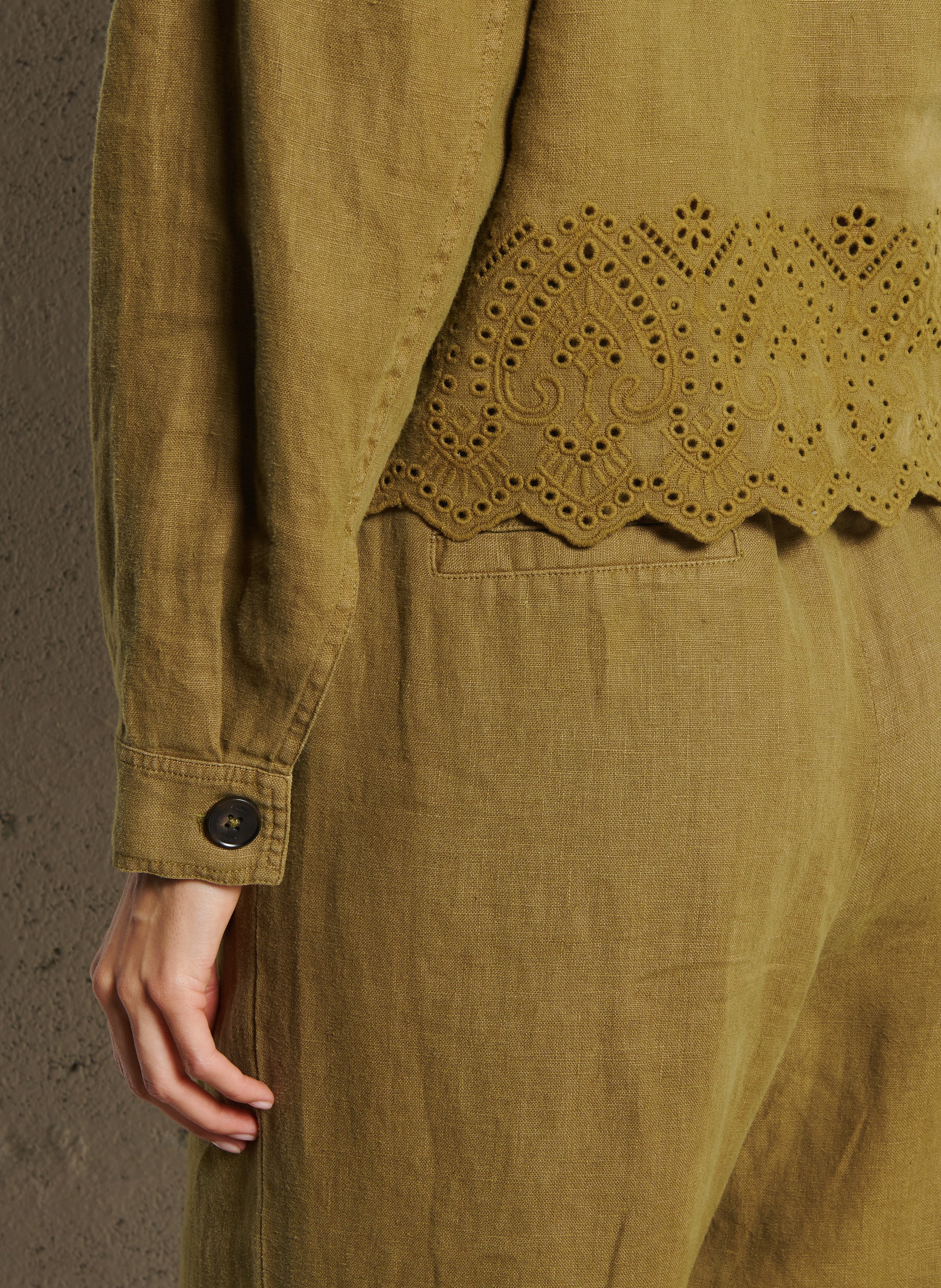 Chemise droit en lin brodé IKKS Kaki