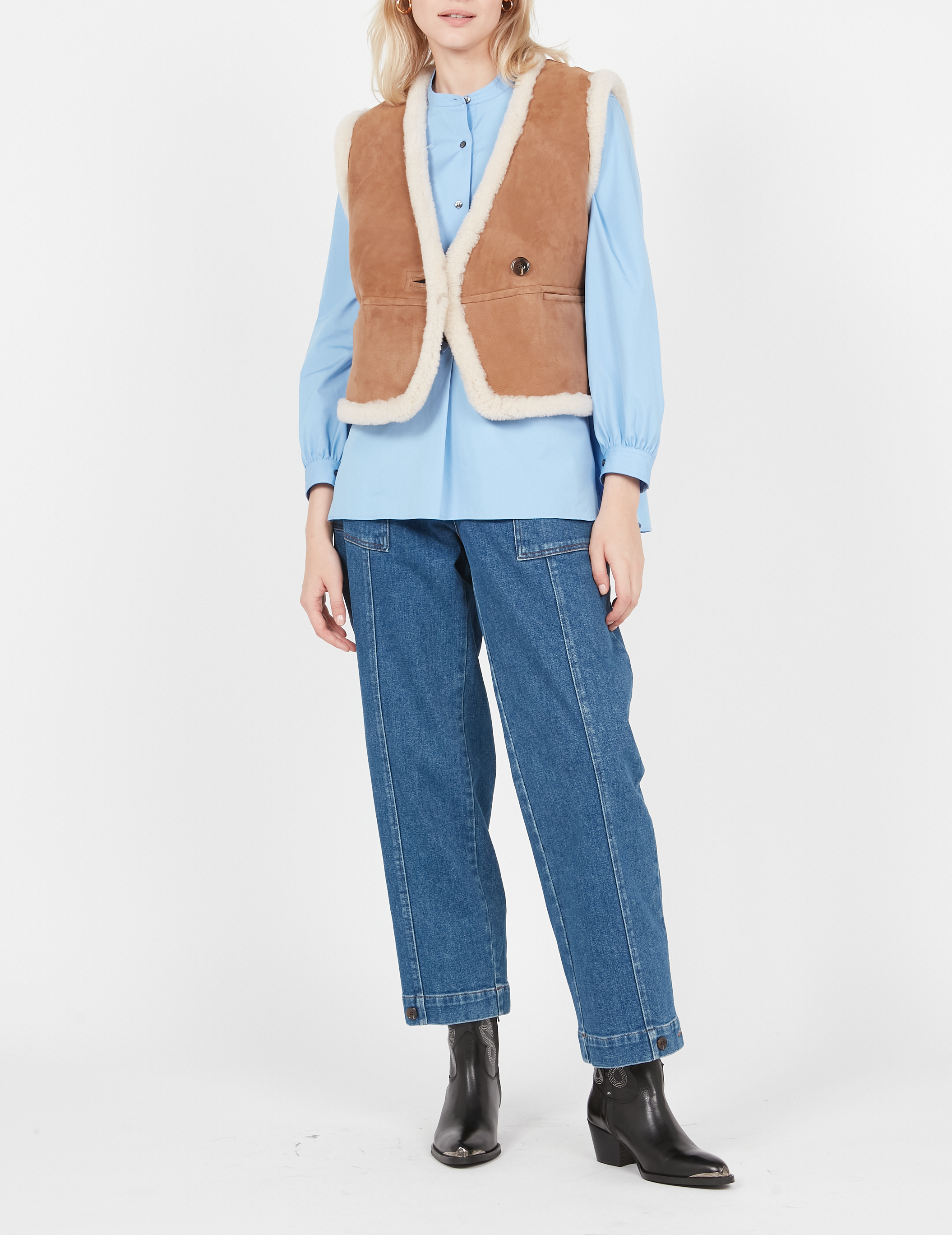 Veste sans manche en peau lainée pyrenees SOEUR Beige