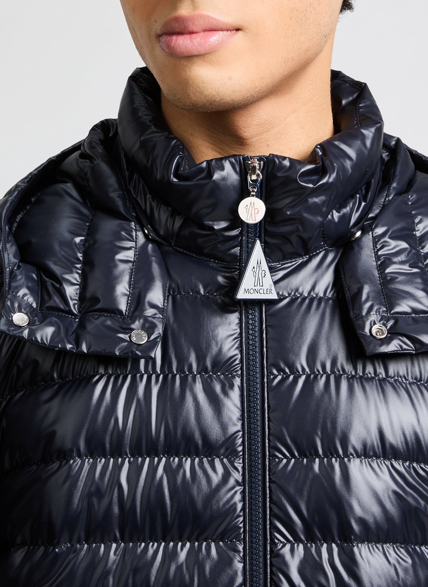 Short quilted hooded puffer jacket MONCLER Blue