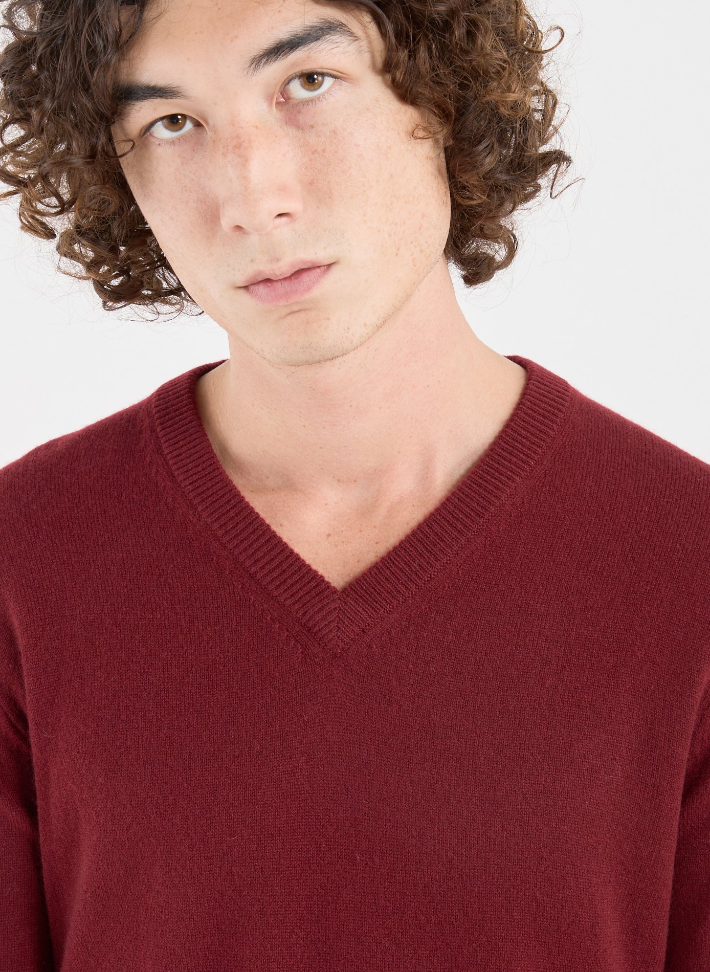 Pull col V en cachemire AU PRINTEMPS PARIS Rouge