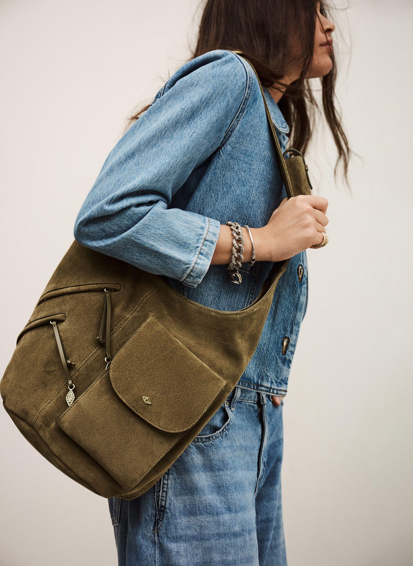 Sac porté épaule multipoches en cuir youyou BA&SH Kaki
