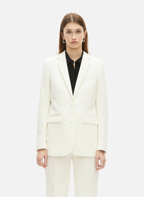 Veste tailleur en crêpe avec boutons aux poignets Beige by THE KOOPLES THE KOOPLES Veste tailleur en crêpe avec boutons aux poignets Beige