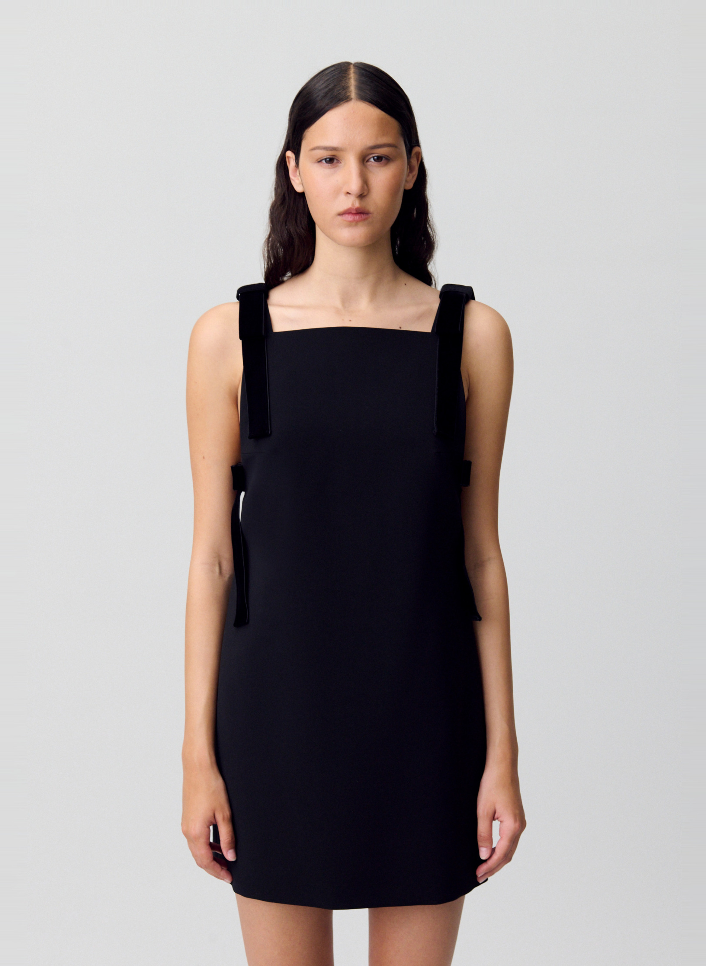 Robe courte droite à nœuds velours rhea CLAUDIE PIERLOT Noir