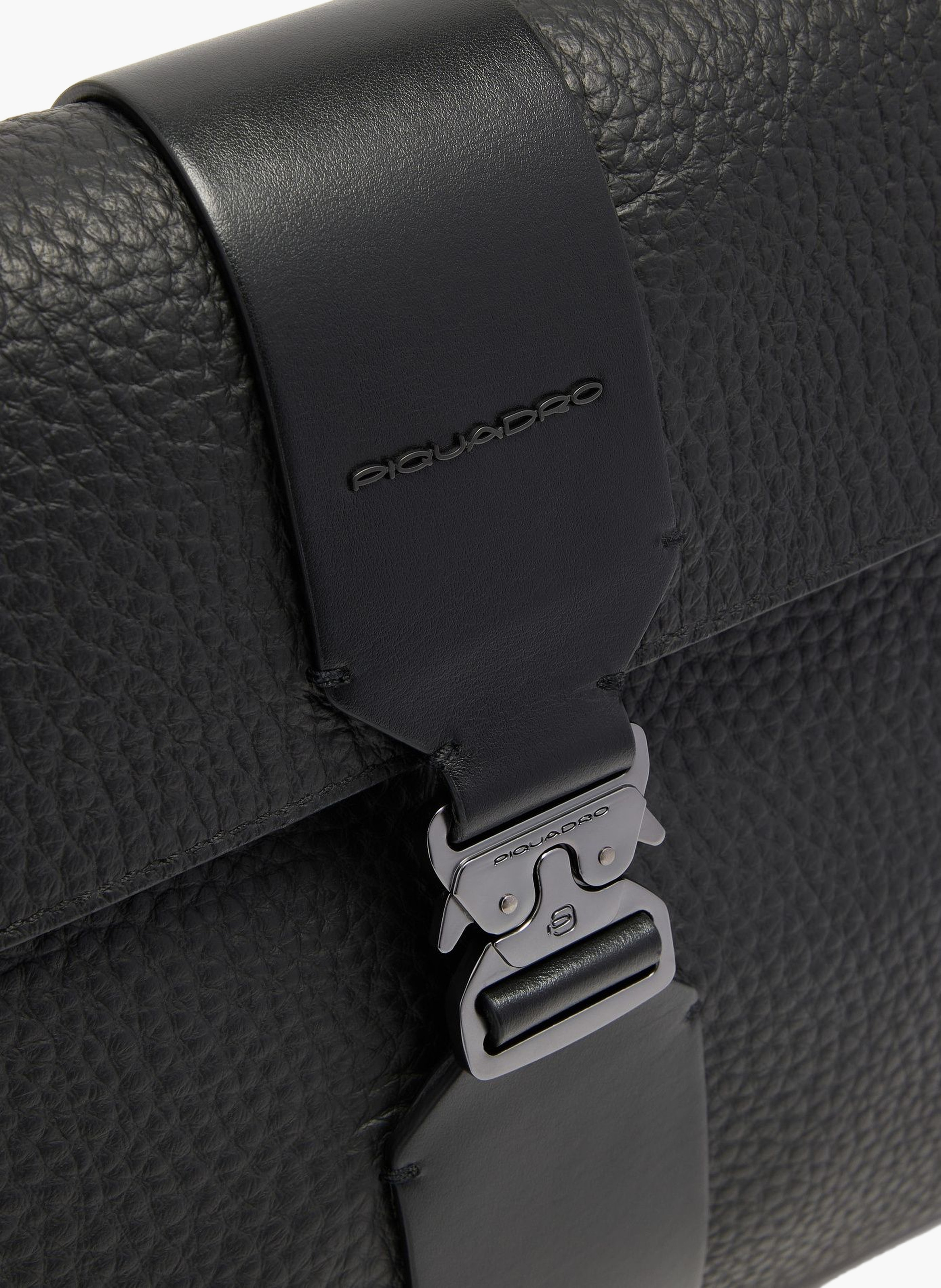 Handtas voor iPad® Pro 13" PIQUADRO Zwart