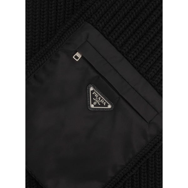 Écharpe avec poche en laine