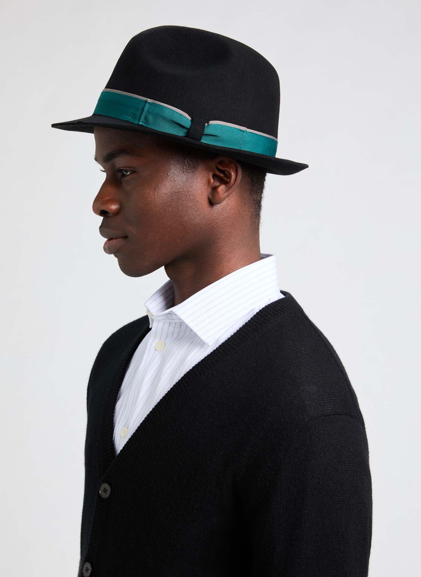 Cashmere cardigan Black