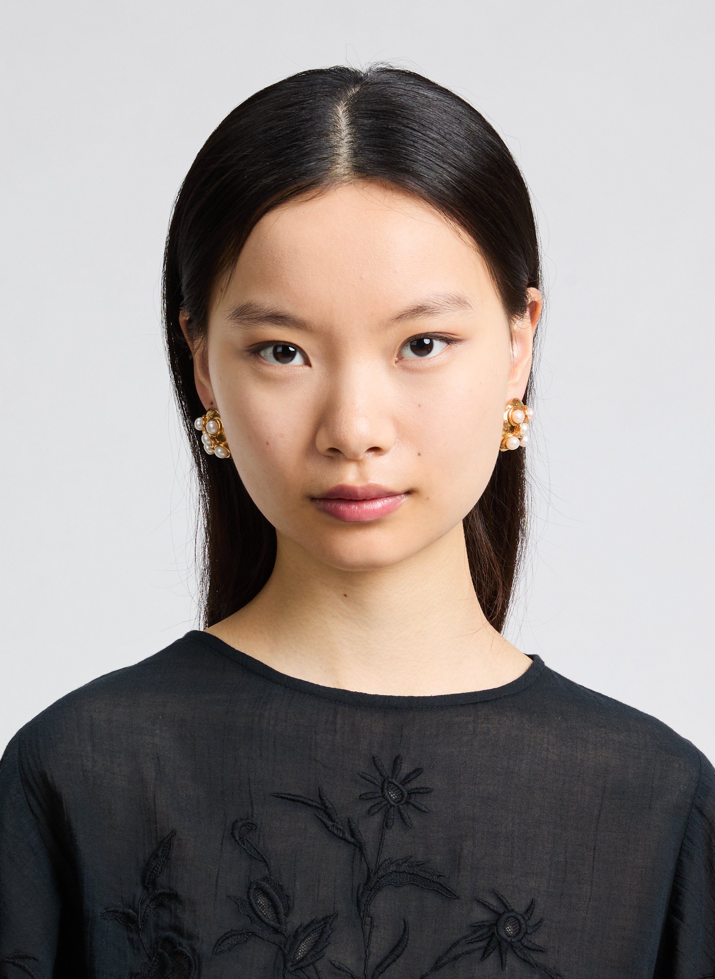 Boucles d’oreille Theodora SYLVIA TOLEDANO Blanc