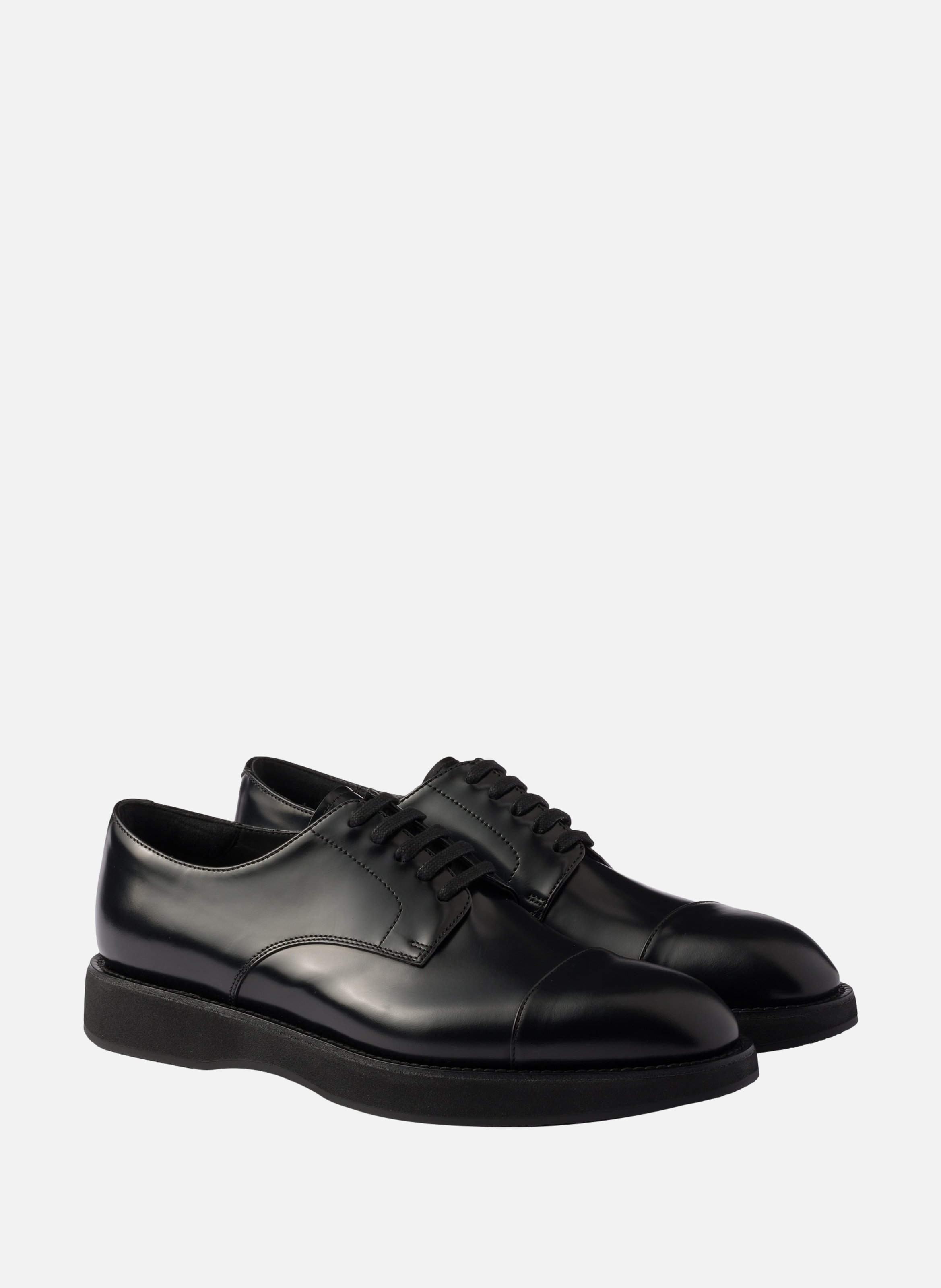 Chaussures à lacets en cuir brossé PRADA Noir