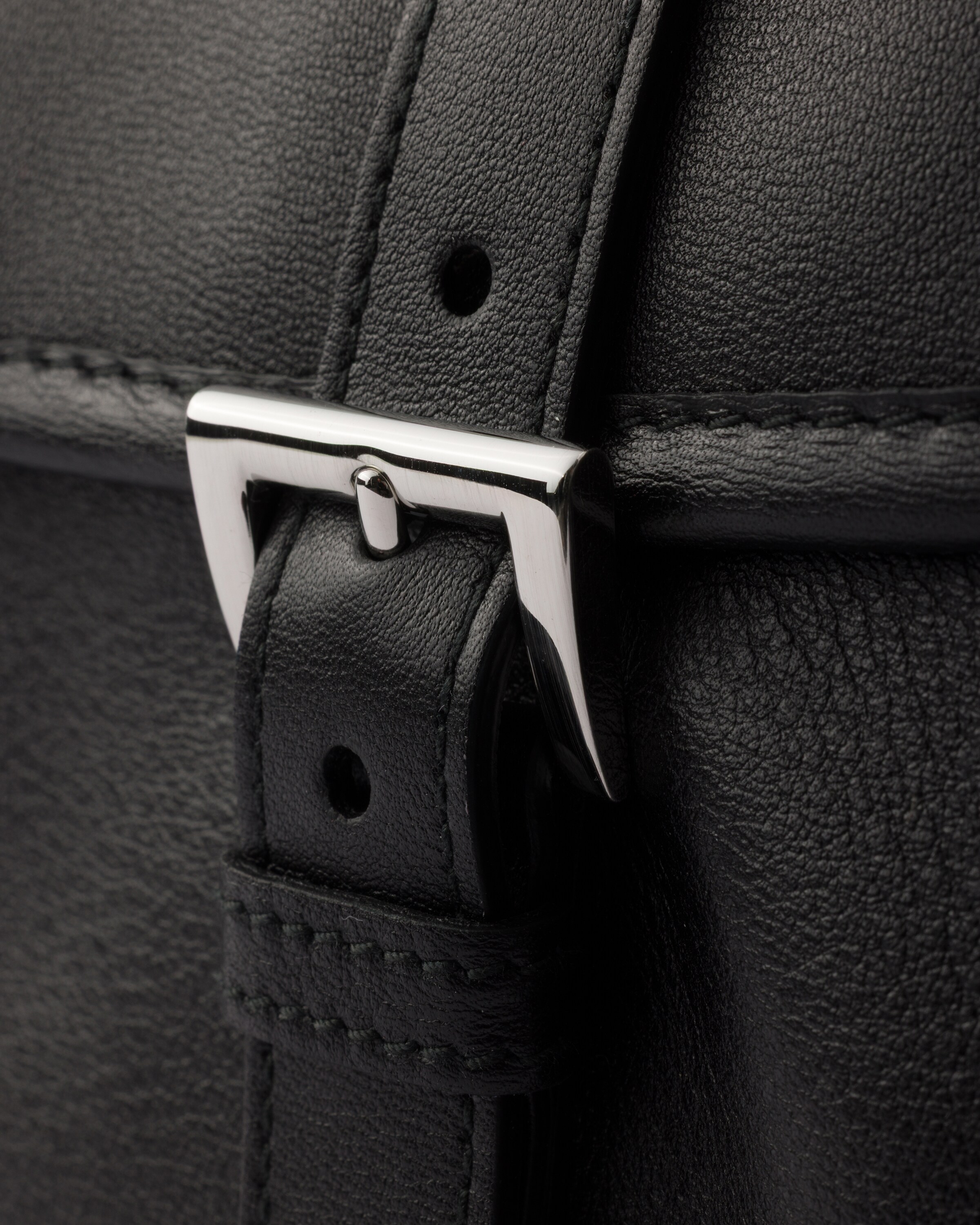 Sac porté épaule en cuir PRADA Noir