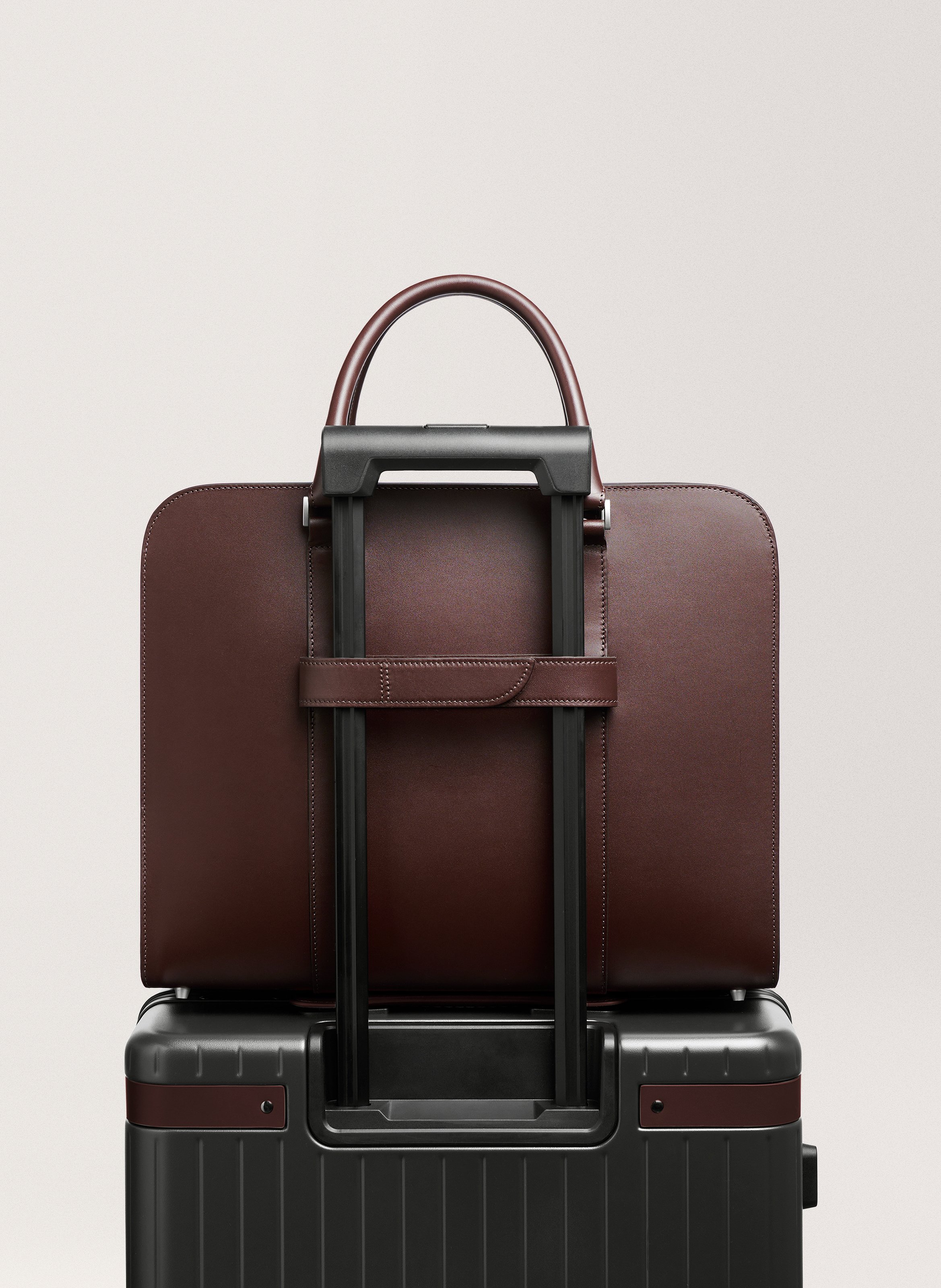 Attache 'Smart holder' en cuir vachetta CARL FRIEDRIK Marron