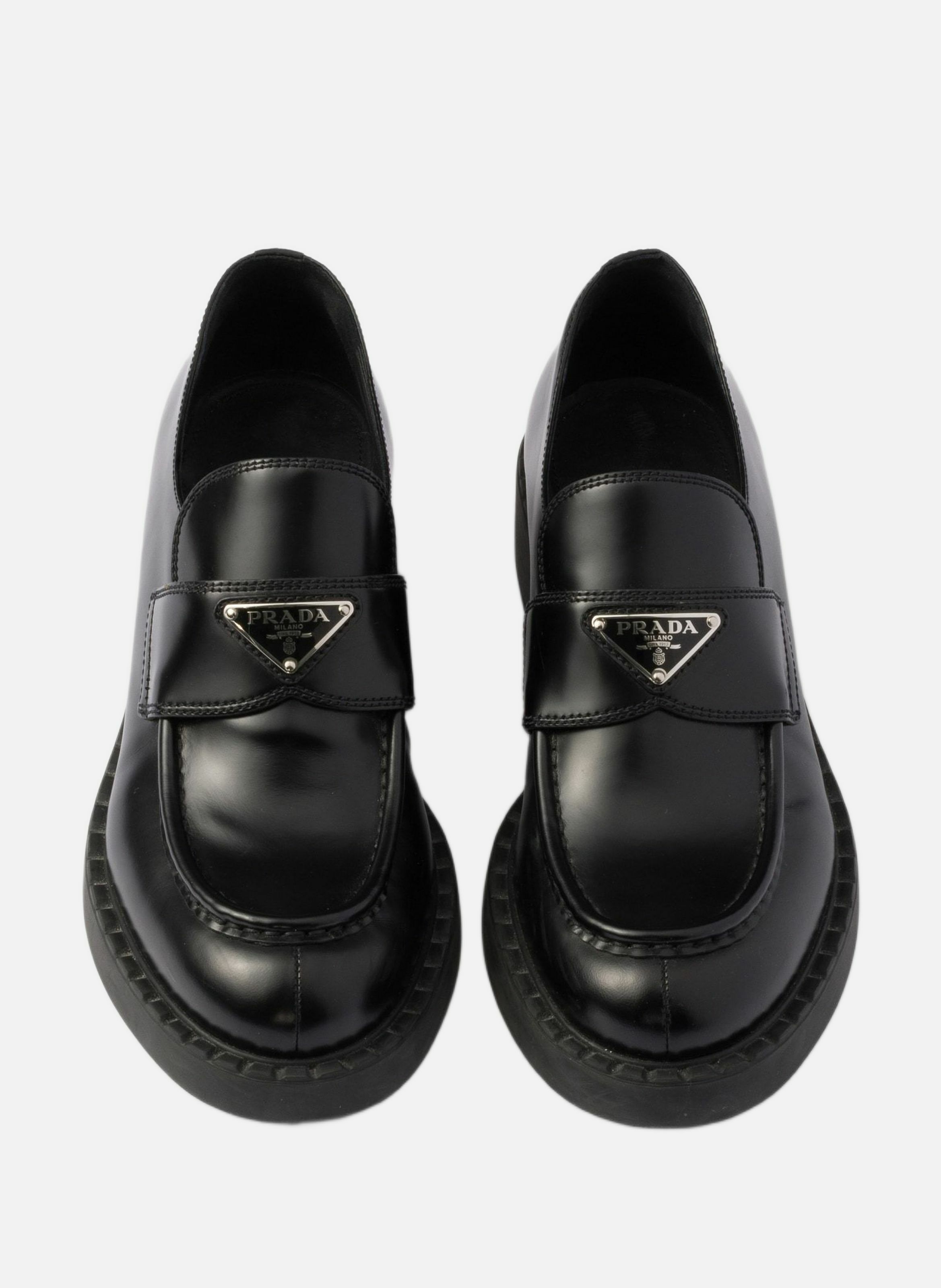 Mocassins chocolate en cuir brossé PRADA Noir