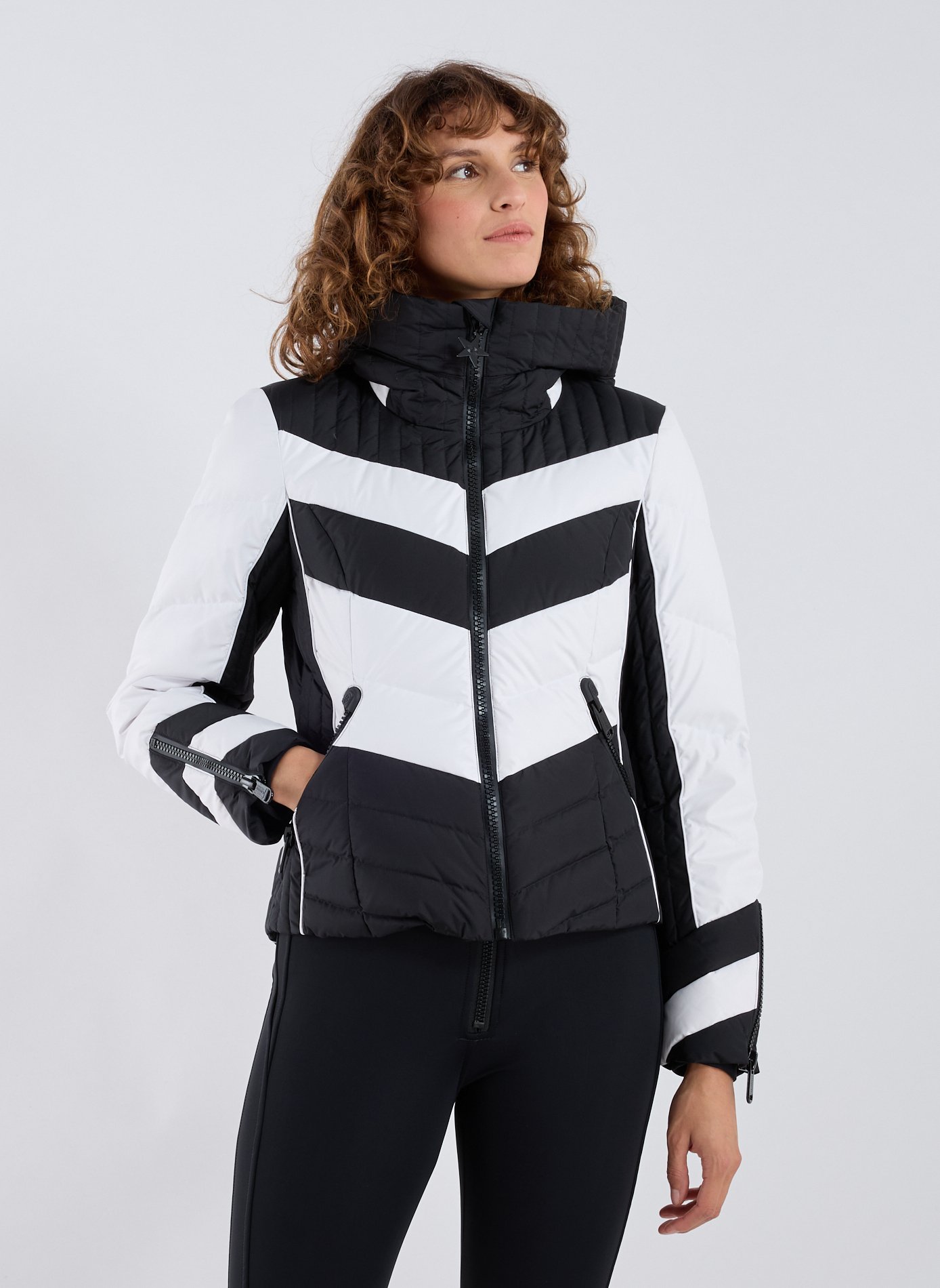 GOLDBERGH Quilted jacket with high collar Black