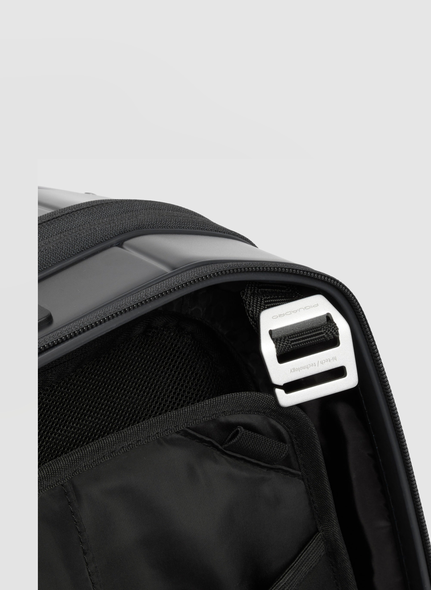 Handbagage voor laptop met twee openingen PIQUADRO Zwart