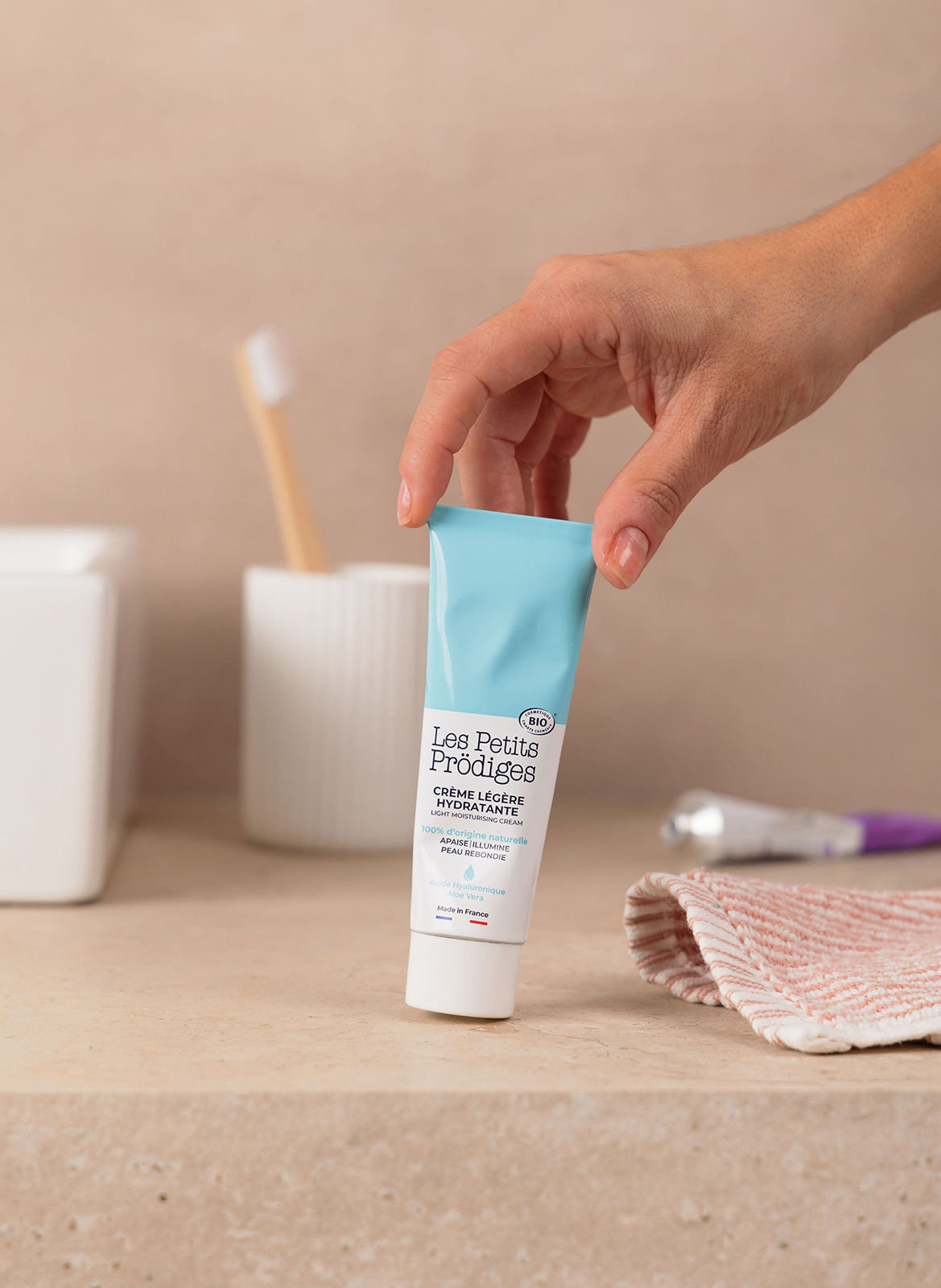 Crème Légère Hydratante LES PETITS PRODIGES No color