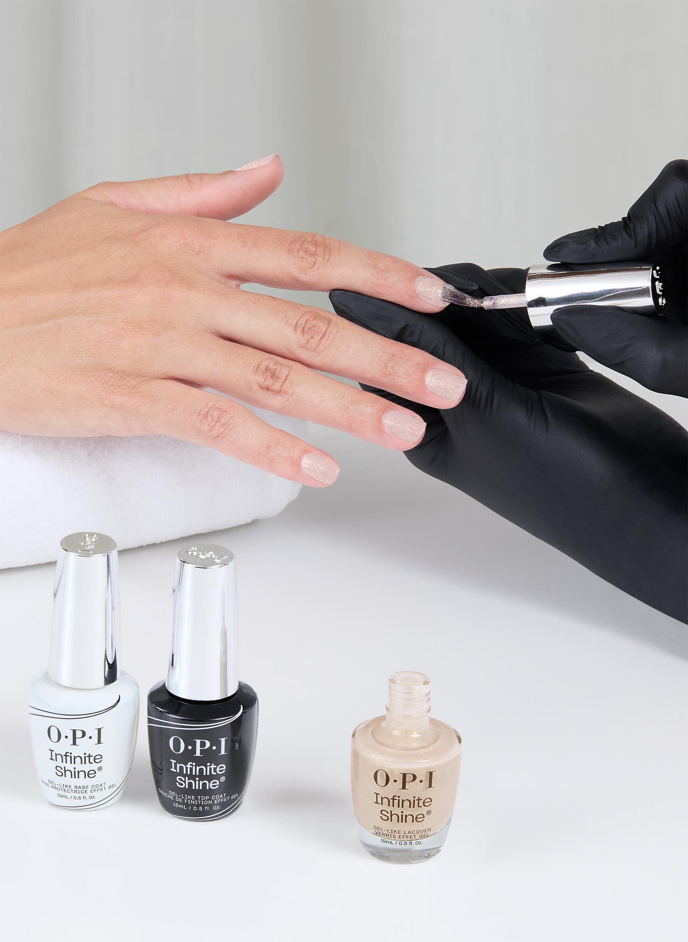 Long-lasting gel effect nail polish OPI Isl164