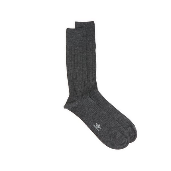 Chaussettes hautes côtelées en laine mérinos mélangée Chaussettes hautes côtelées en laine mérinos mélangée