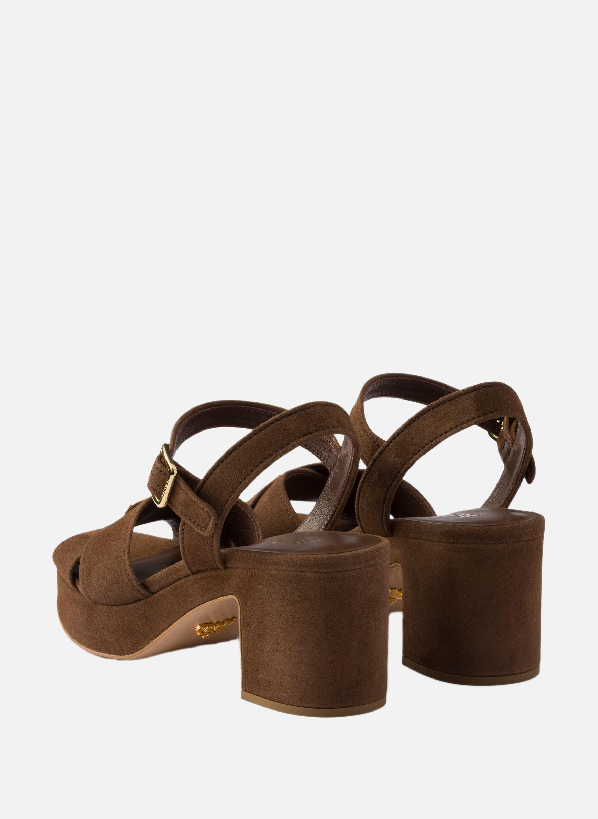 Sandales compensées en veau velours Marron