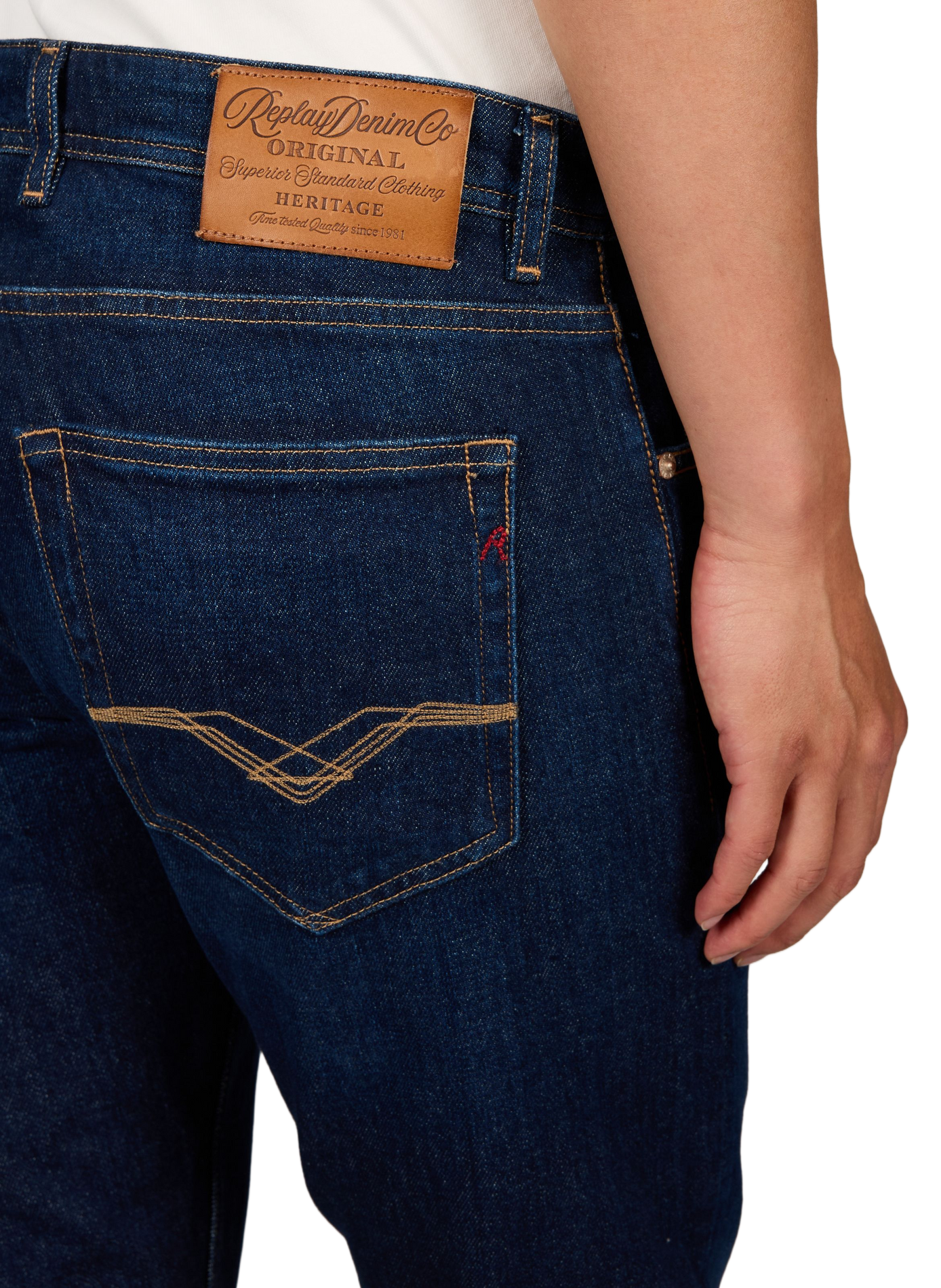Gerade geschnittene Hose mit mittlerer Taille aus Baumwollmischung. REPLAY Blau