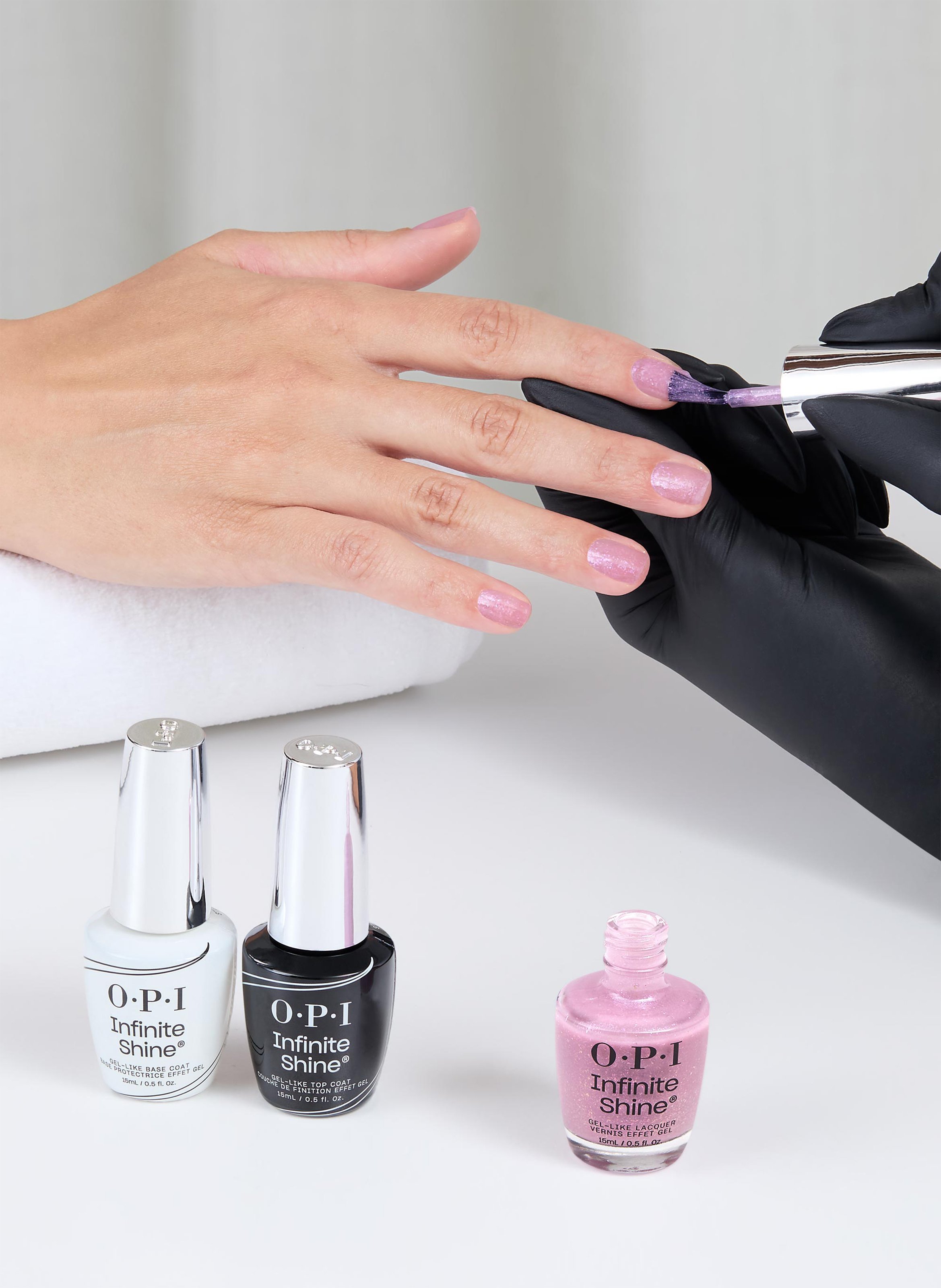 Long-lasting gel effect nail polish OPI Isl165