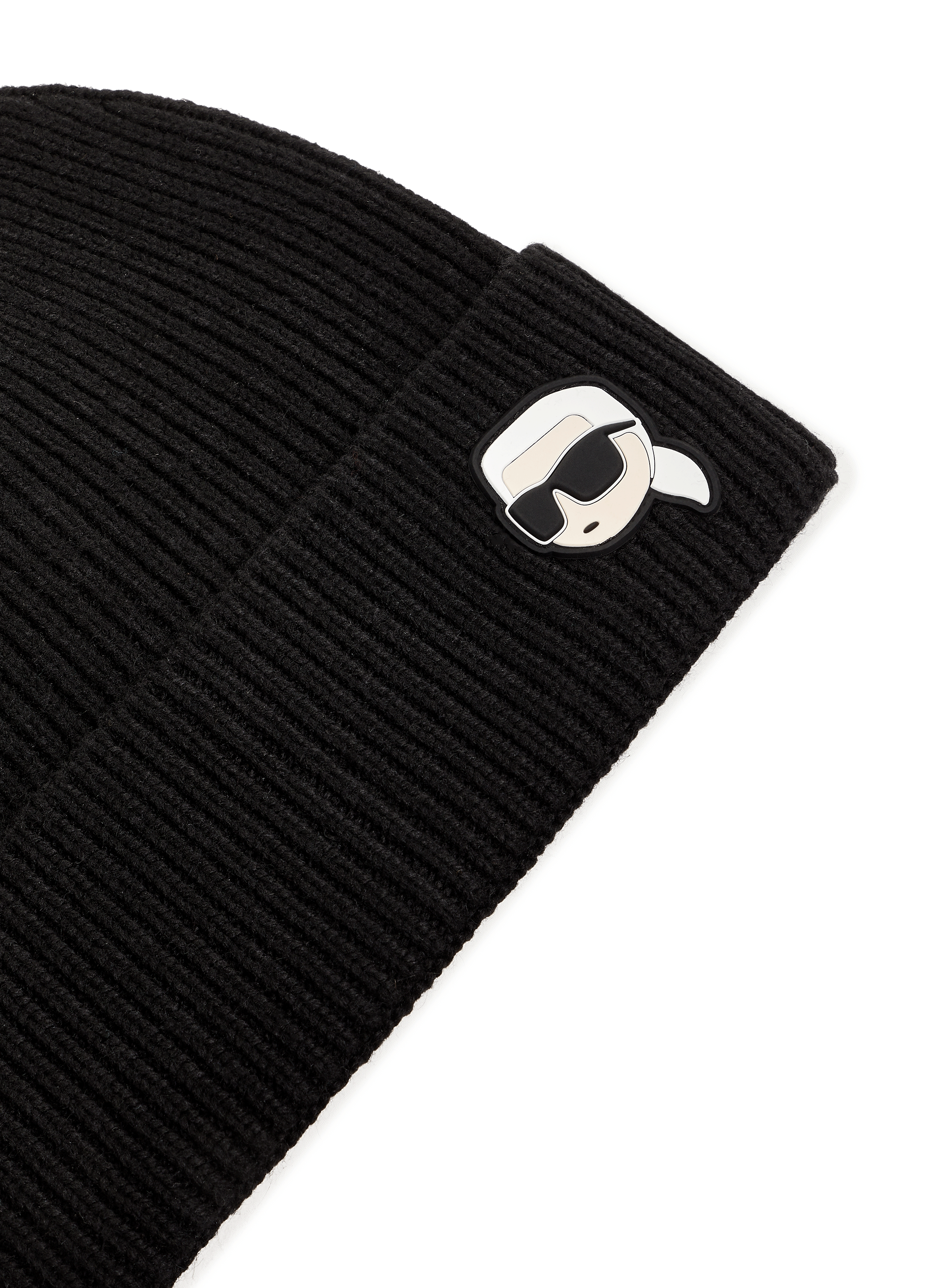 Bonnet en maille côtelée