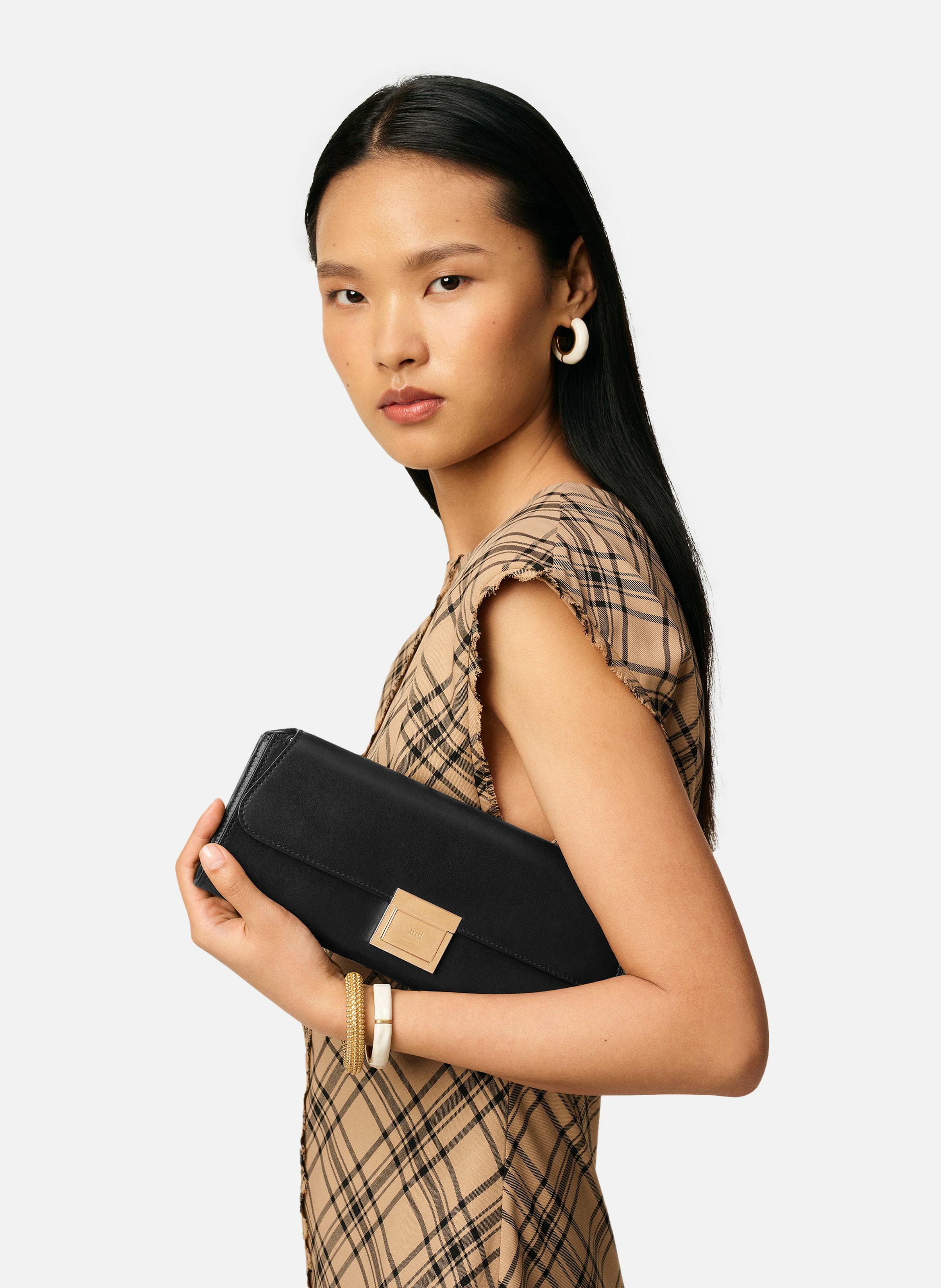 Pochette mimi en cuir lisse unisexe AMI PARIS Noir