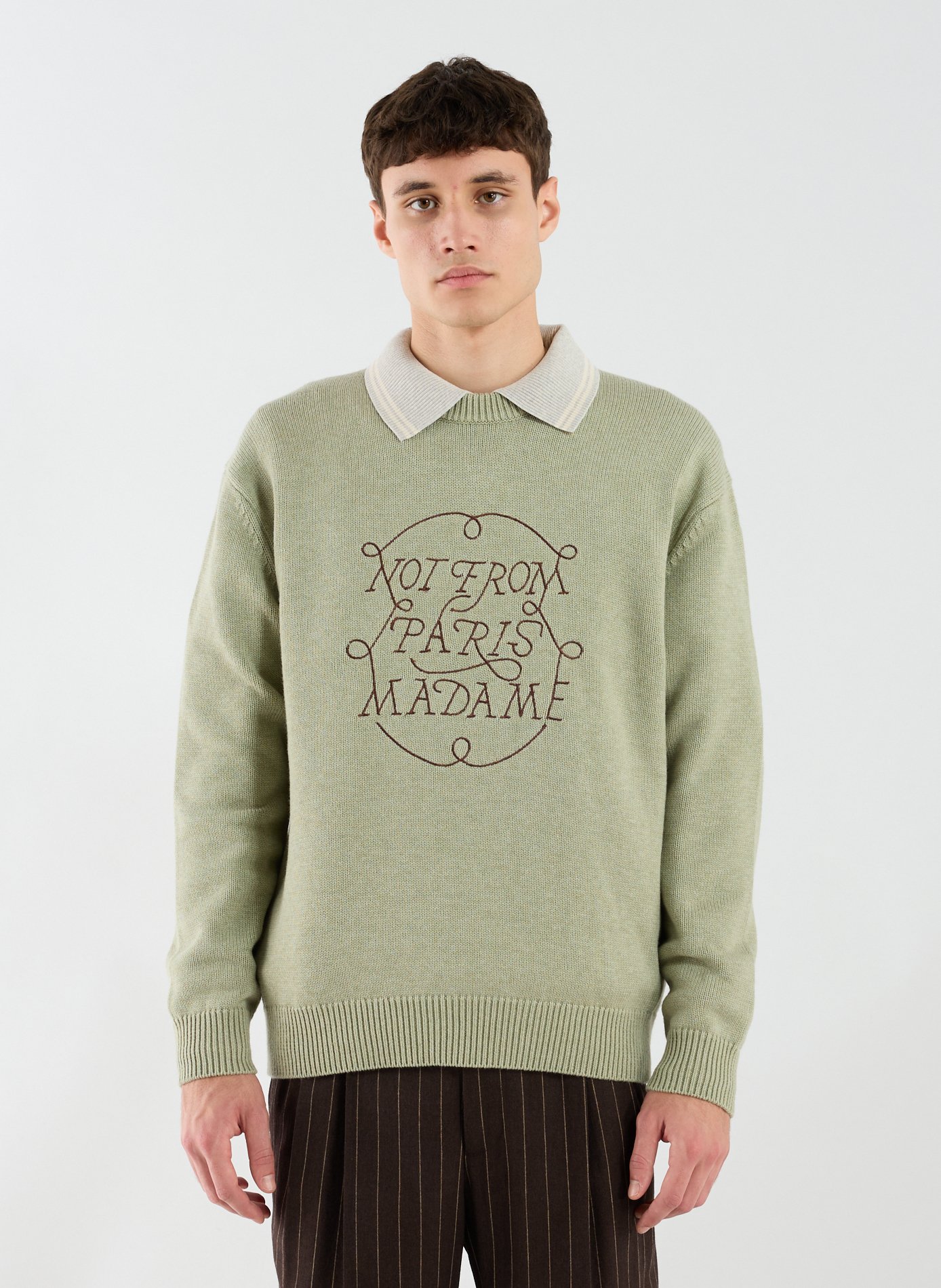 DROLE DE MONSIEUR Pull ample brodé en laine et coton Kaki