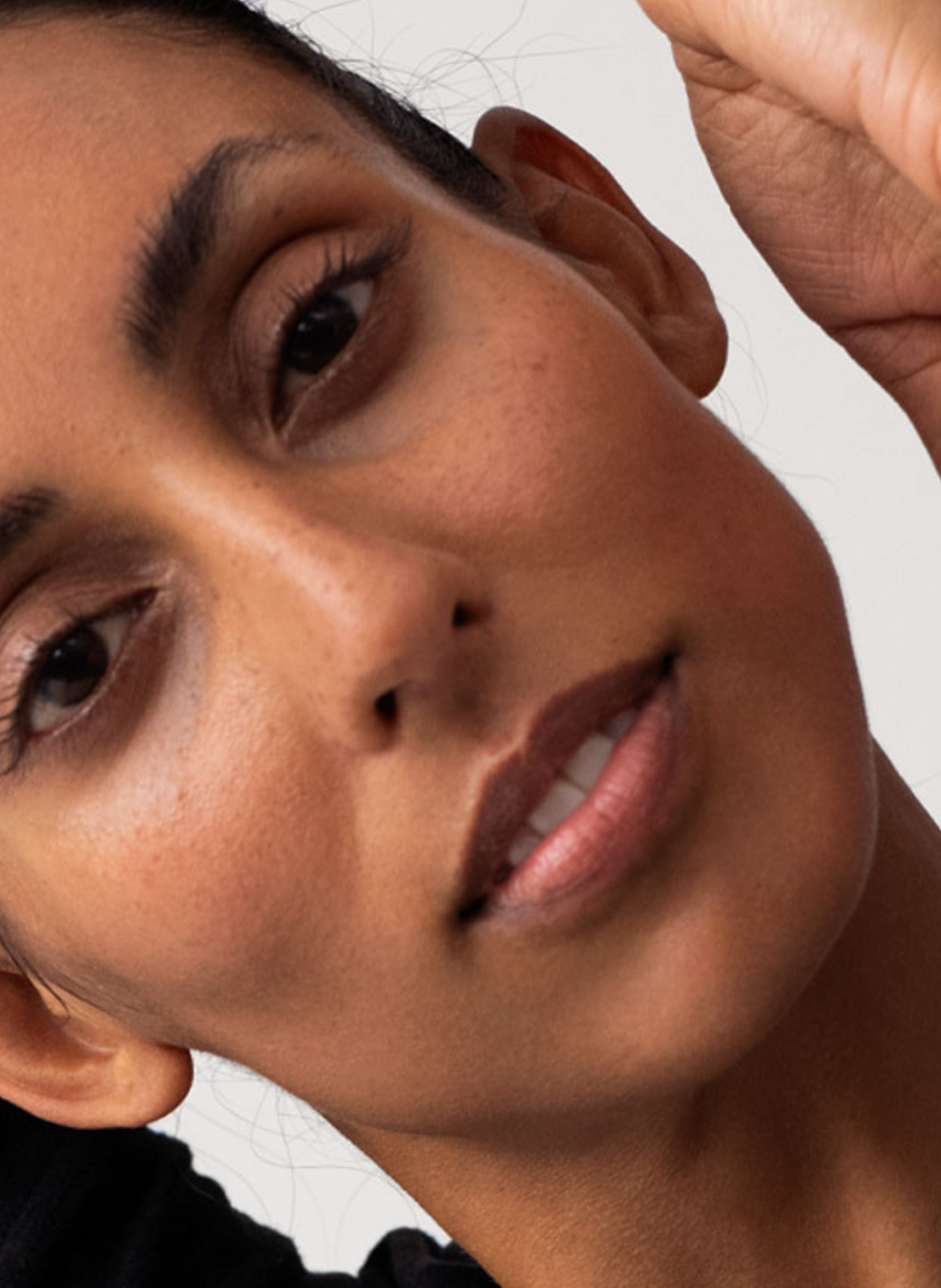 Fond de teint DR HAUSCHKA 06 noix