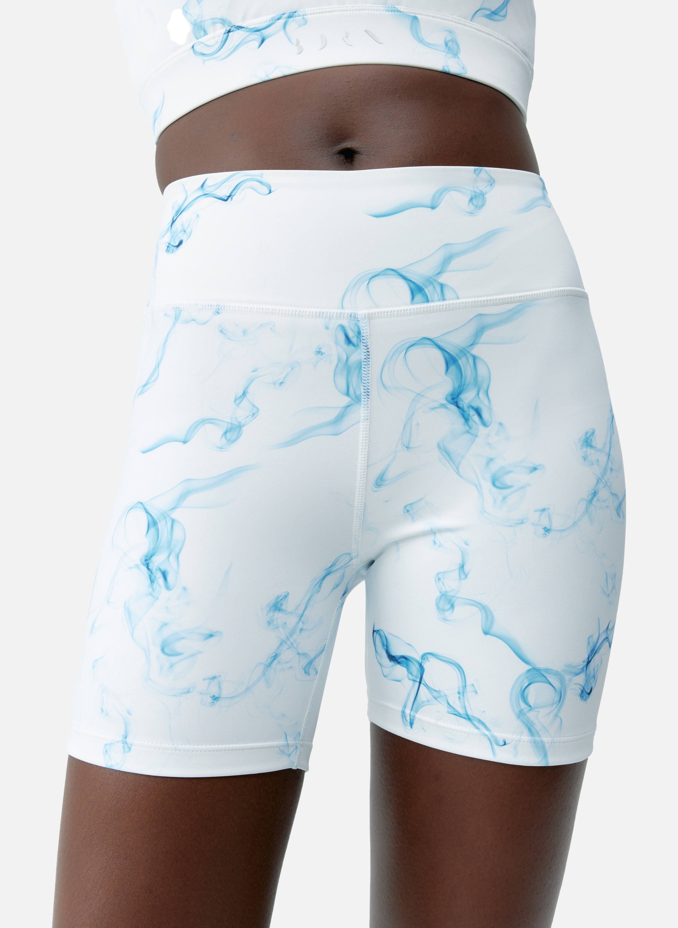 Short sport femme cycliste helio BORN LIVING YOGA Bleu