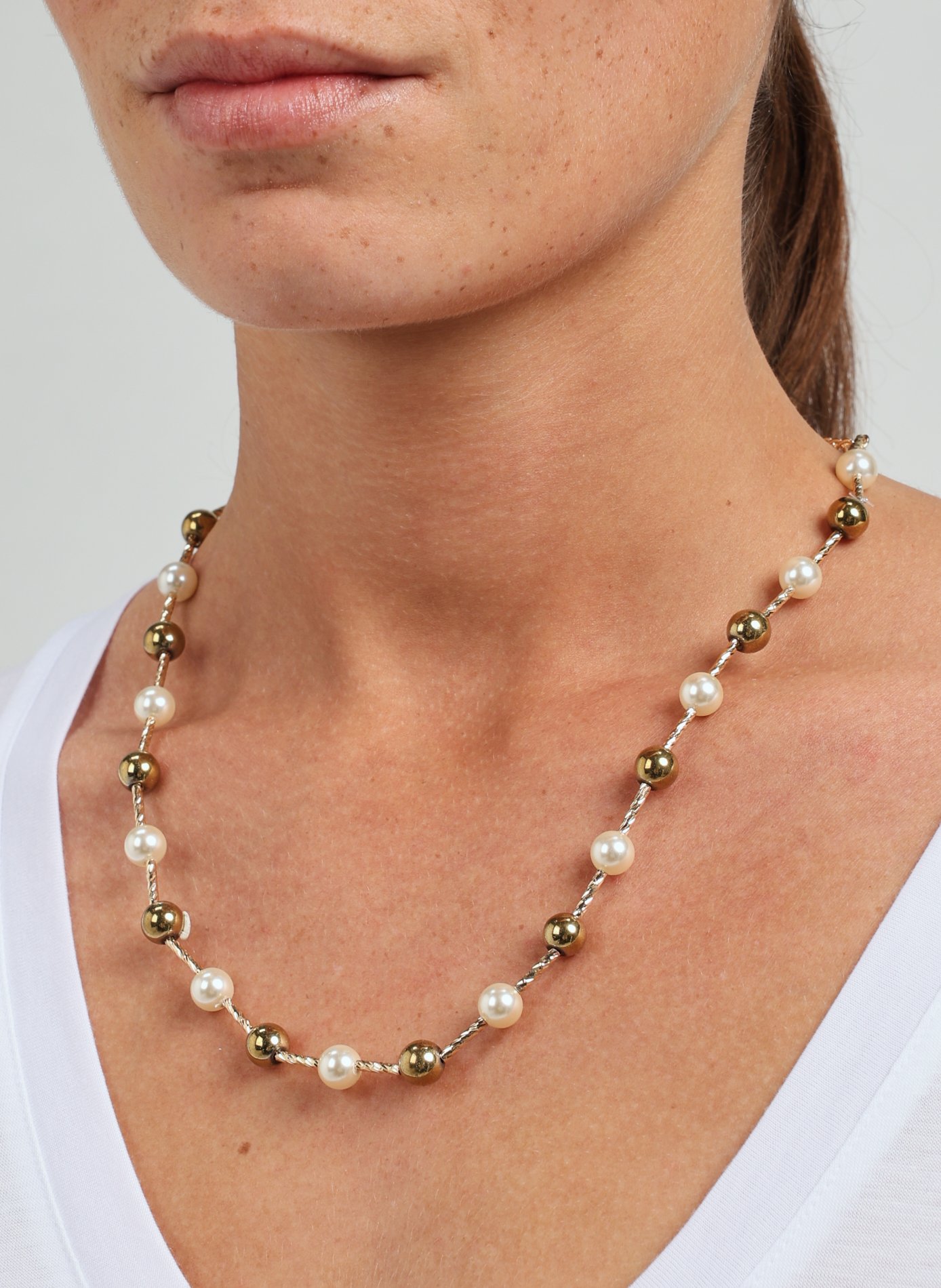 Collier à perles  AU PRINTEMPS PARIS Doré