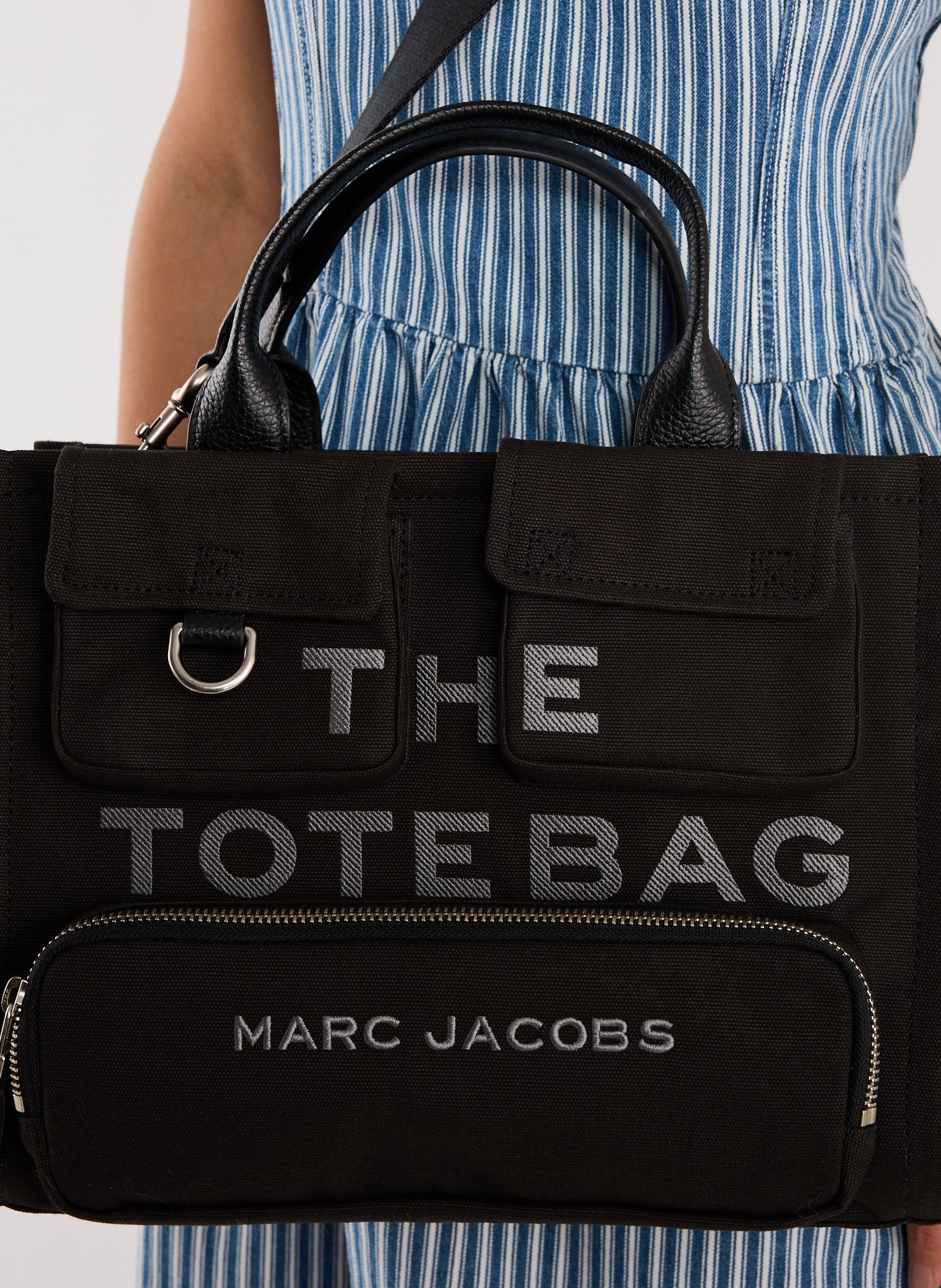 The Cargo Canvas Medium Tote Bag MARC JACOBS Black