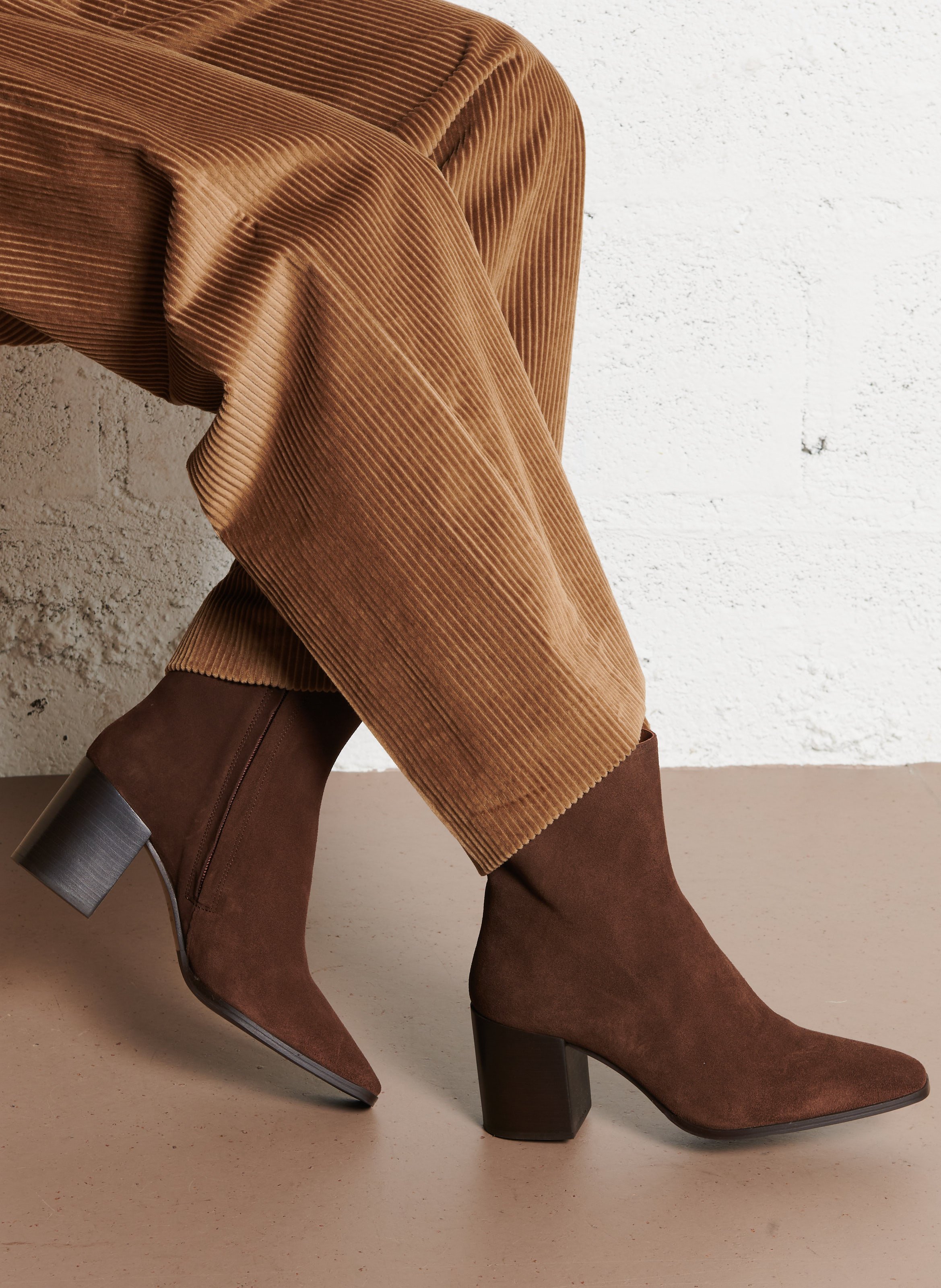 Bottines à talons en cuir n°670 RIVECOUR Marron