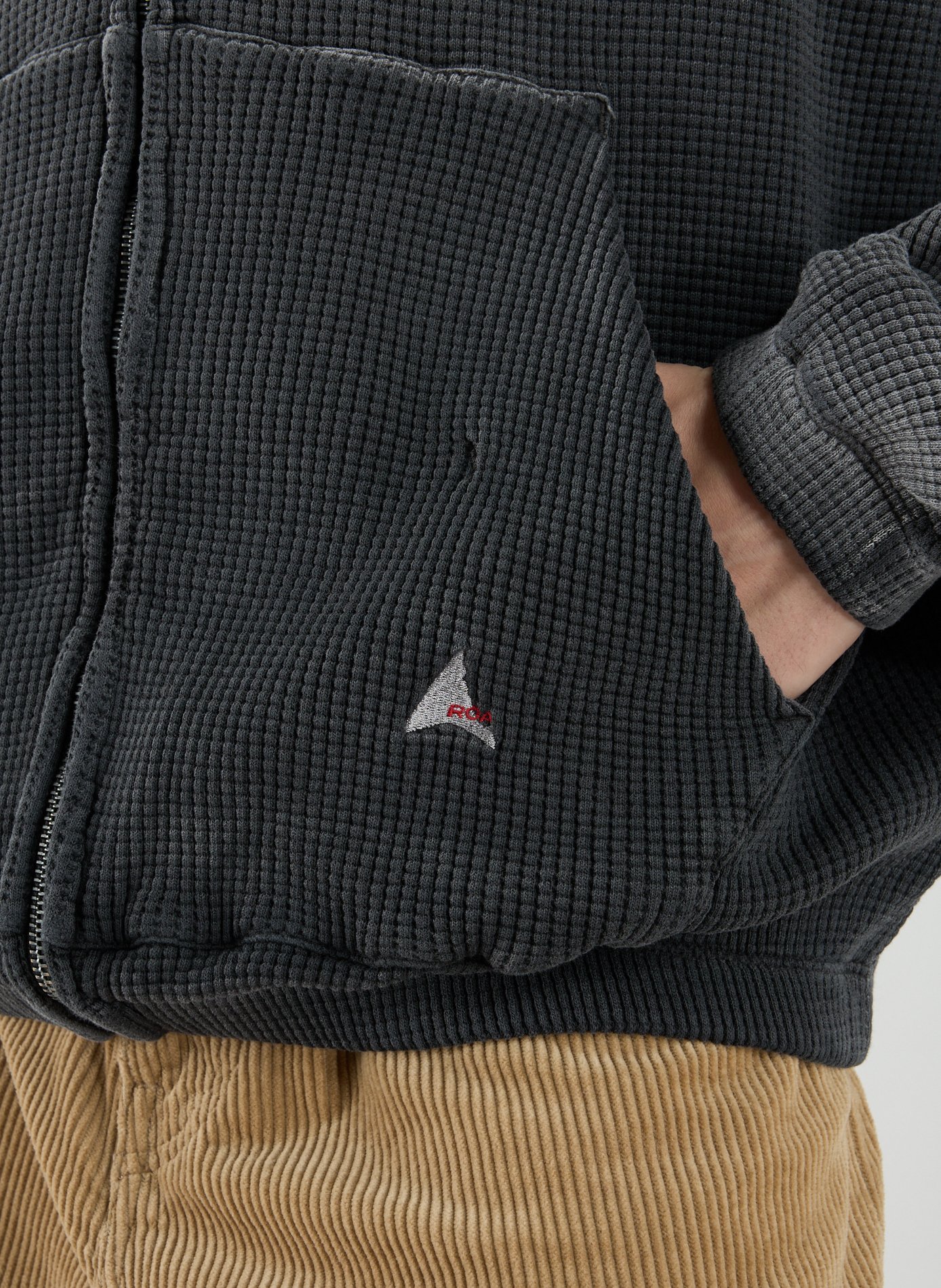 Sweat à capuche zippé Bee Sun en coton ROA Noir