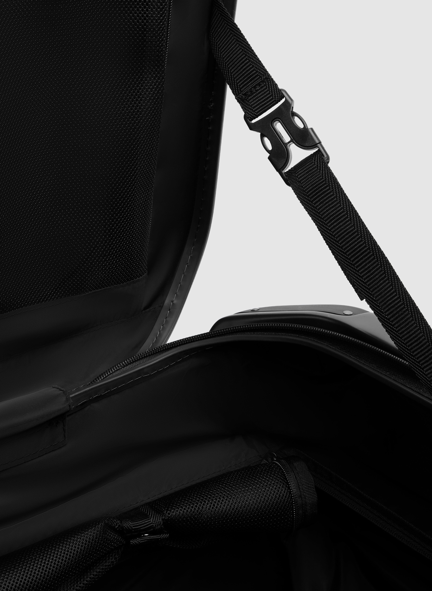 Grande valise à 4 roues extensible PIQUADRO Noir