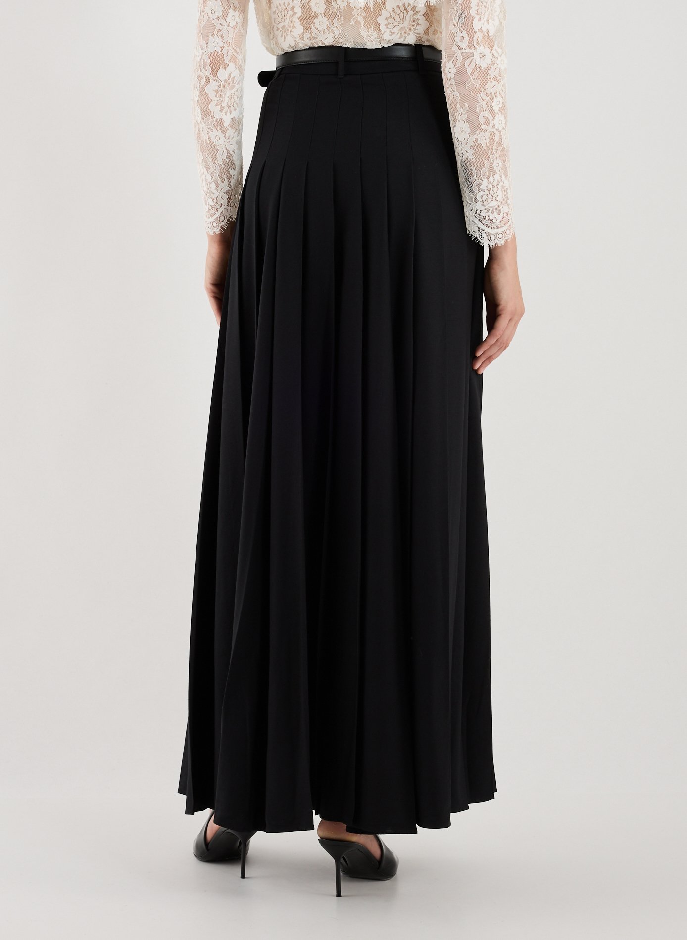 Pleated midi skirt SELF PORTRAIT Black