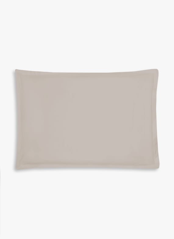 Taie d'oreiller en satin de coton | Beige by AU PRINTEMPS PARIS Taie d'oreiller en satin de coton Beige