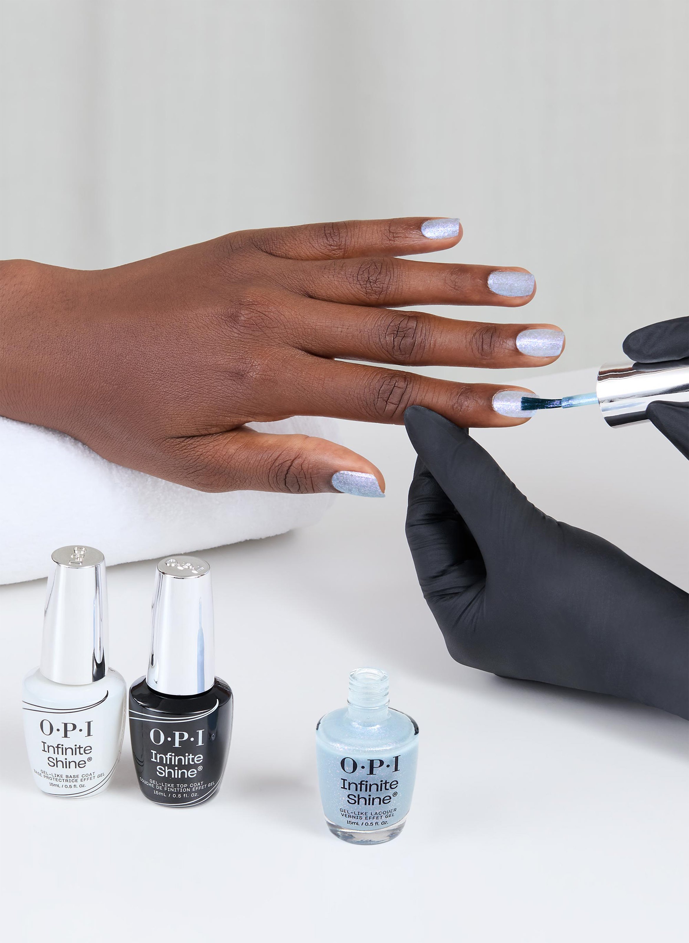 Long-lasting gel effect nail polish OPI Isl167