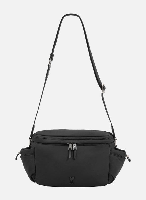 Sac messenger ami de coeur unisexe Noir by AMI PARIS AMI PARIS Sac messenger ami de coeur unisexe Noir