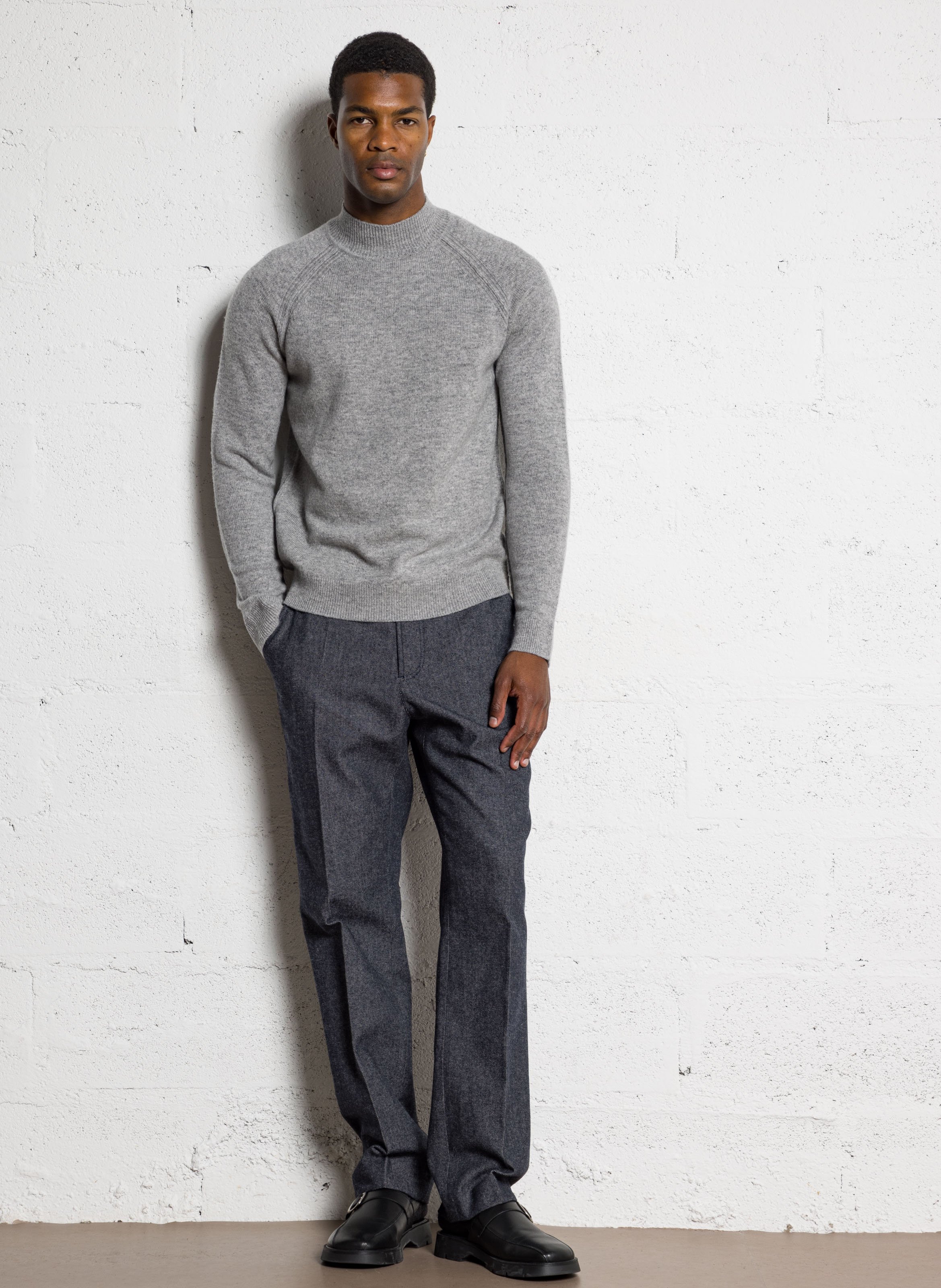 Pull droit en laine mélangée Gris