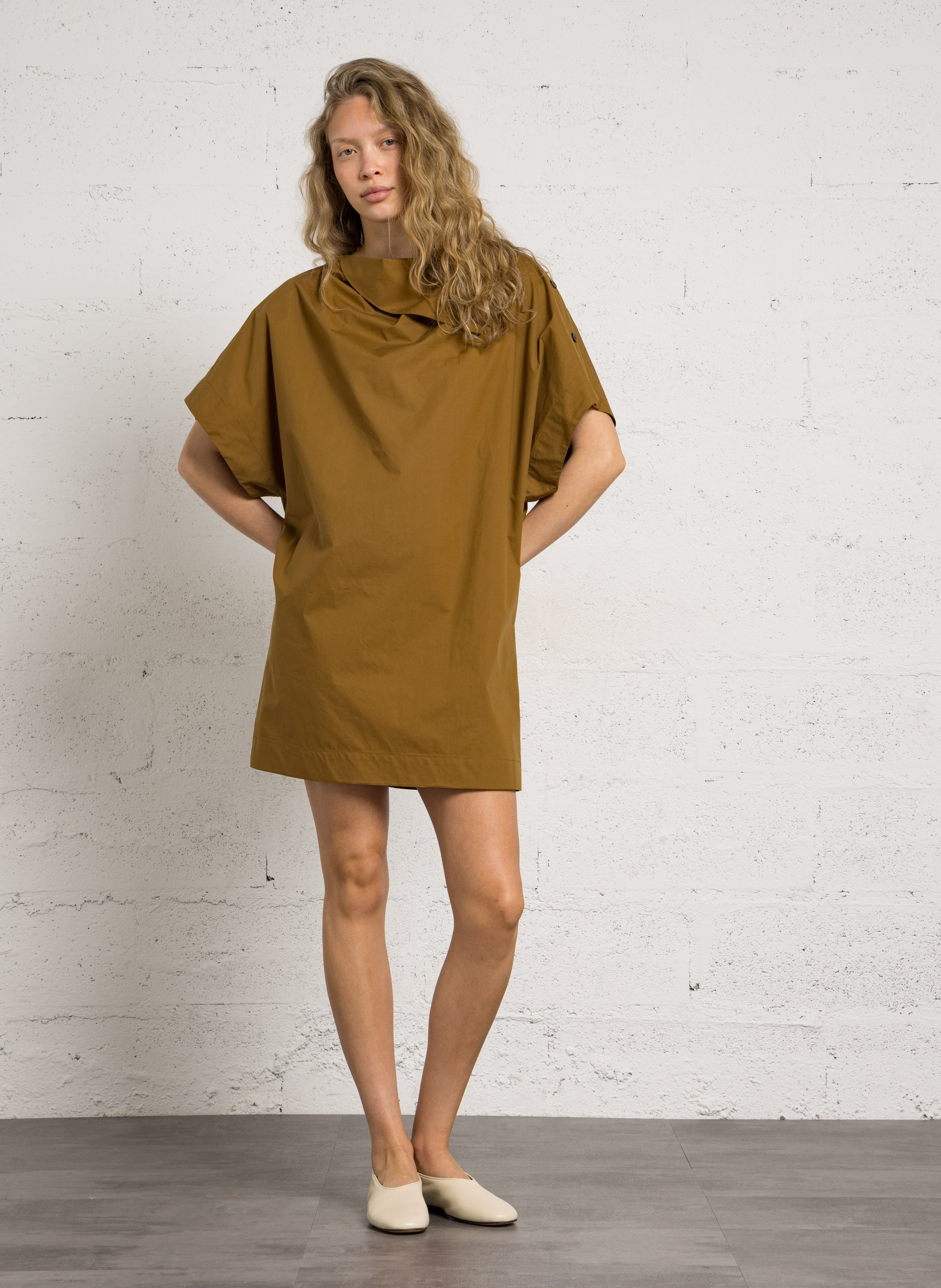 Robe courte col tombant en coton bio hattie SOEUR Marron