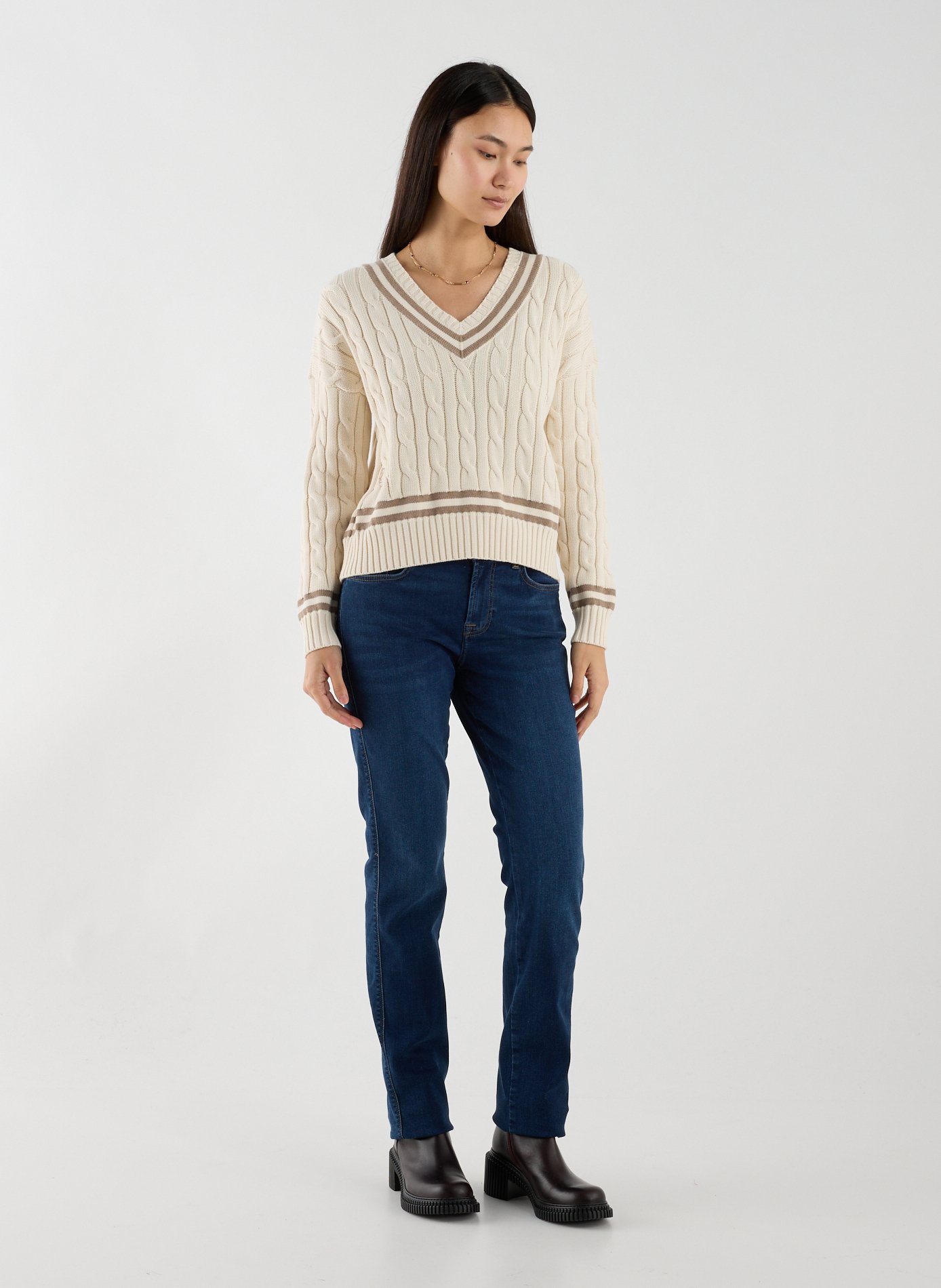 Pull col V en maille torsadée de coton LAUREN Beige