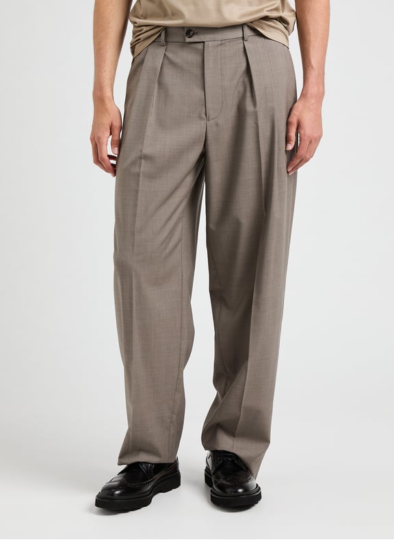 Pantalon à plis Tendance Beige by EMPORIO ARMANI EMPORIO ARMANI Pantalon à plis Tendance Beige