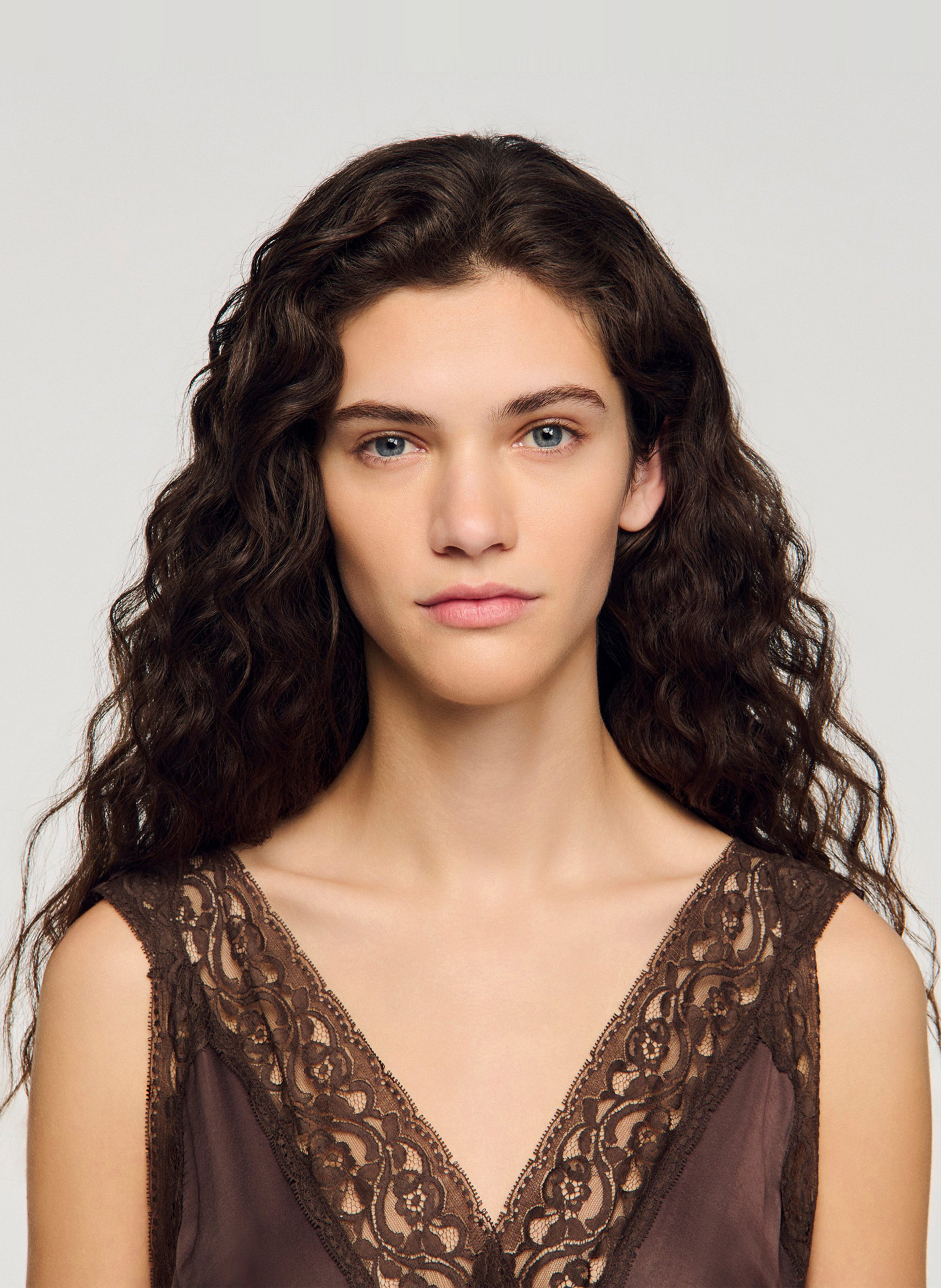 Robe midi satinée SANDRO Marron