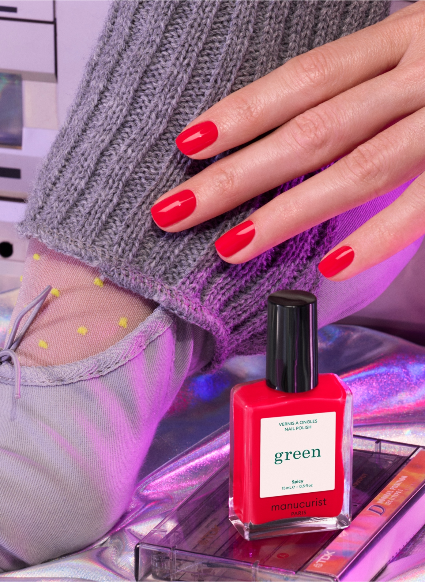 Green - Spicy MANUCURIST Rouge pop aux sous-tons rosés